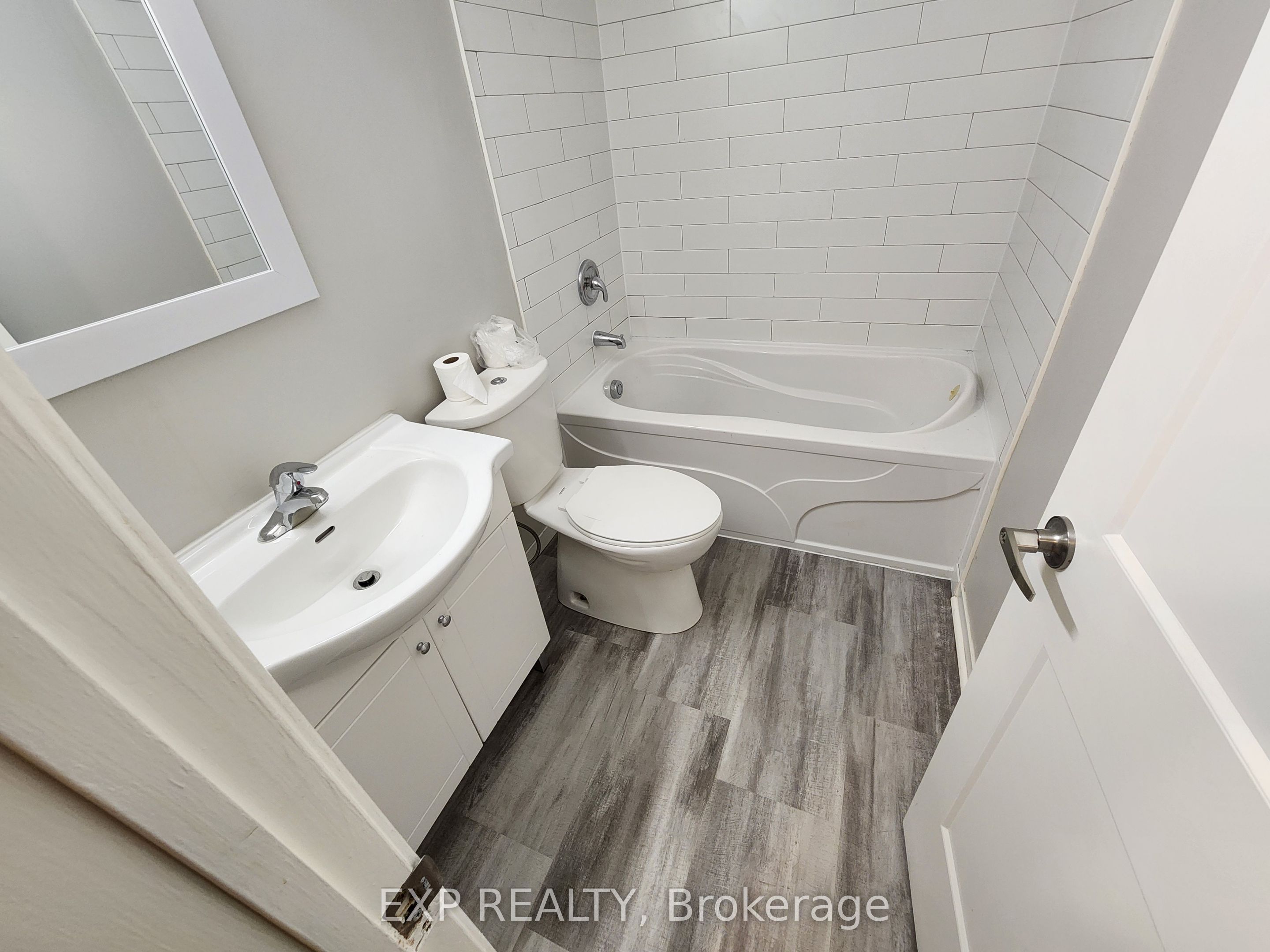 MLS #W12379772 image #4