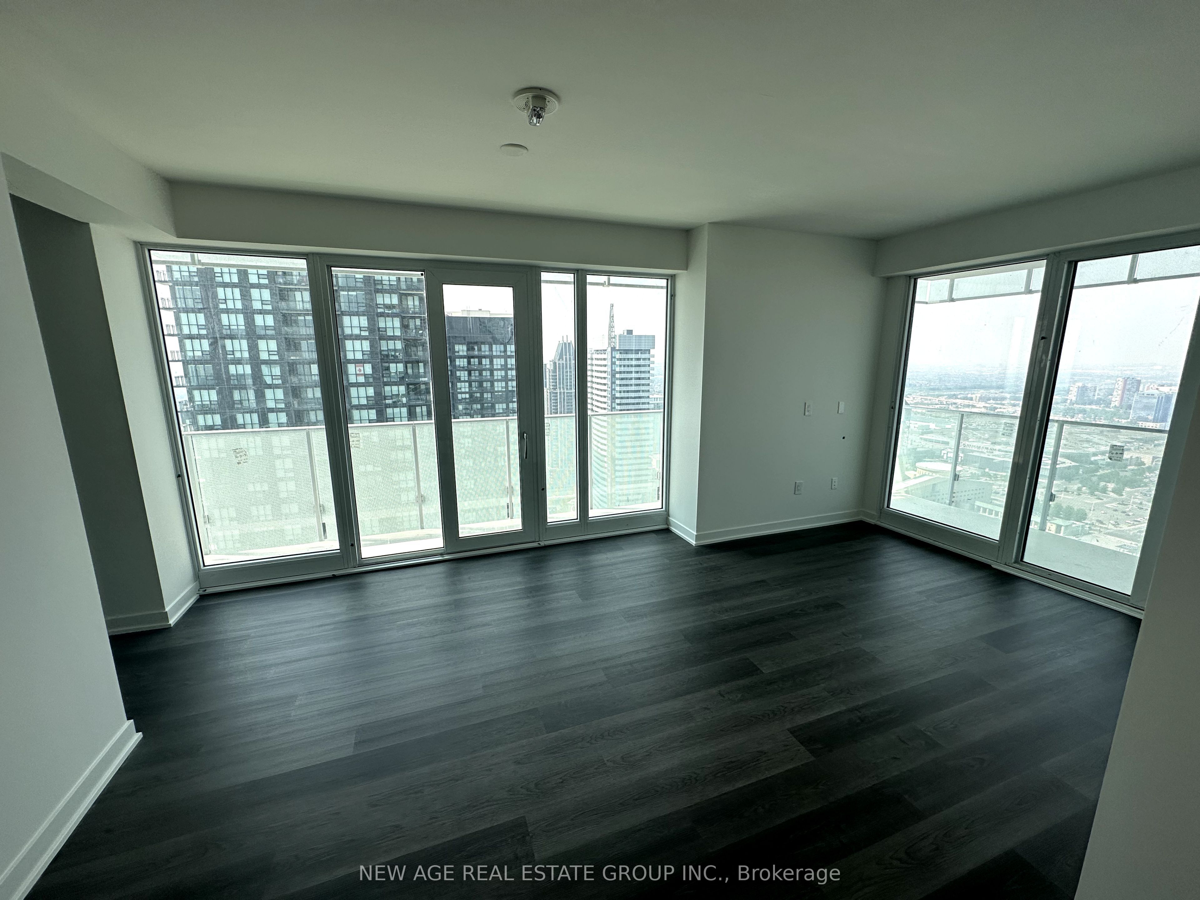 MLS #W12380347 image #6