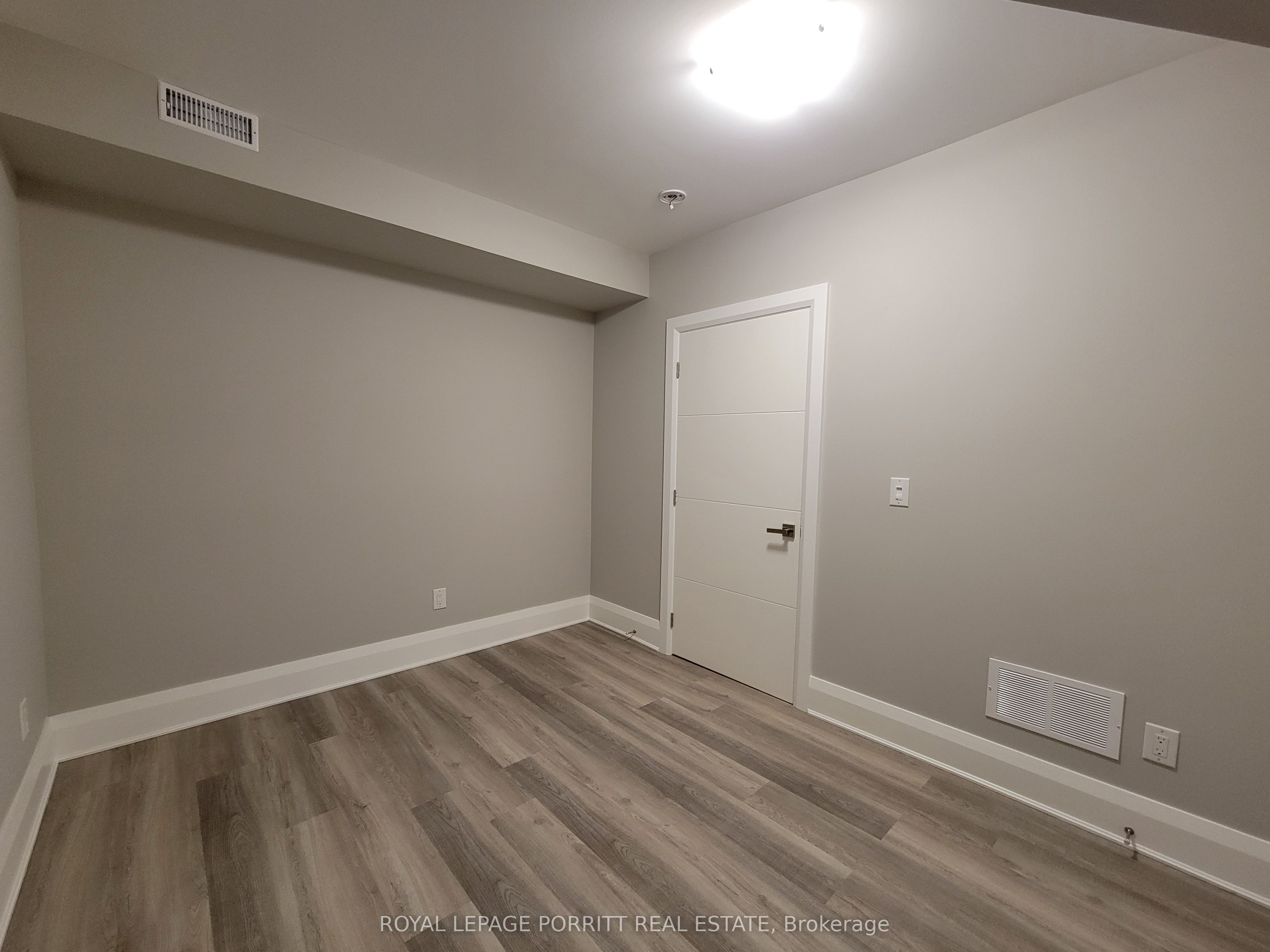 MLS #W12380439 image #10