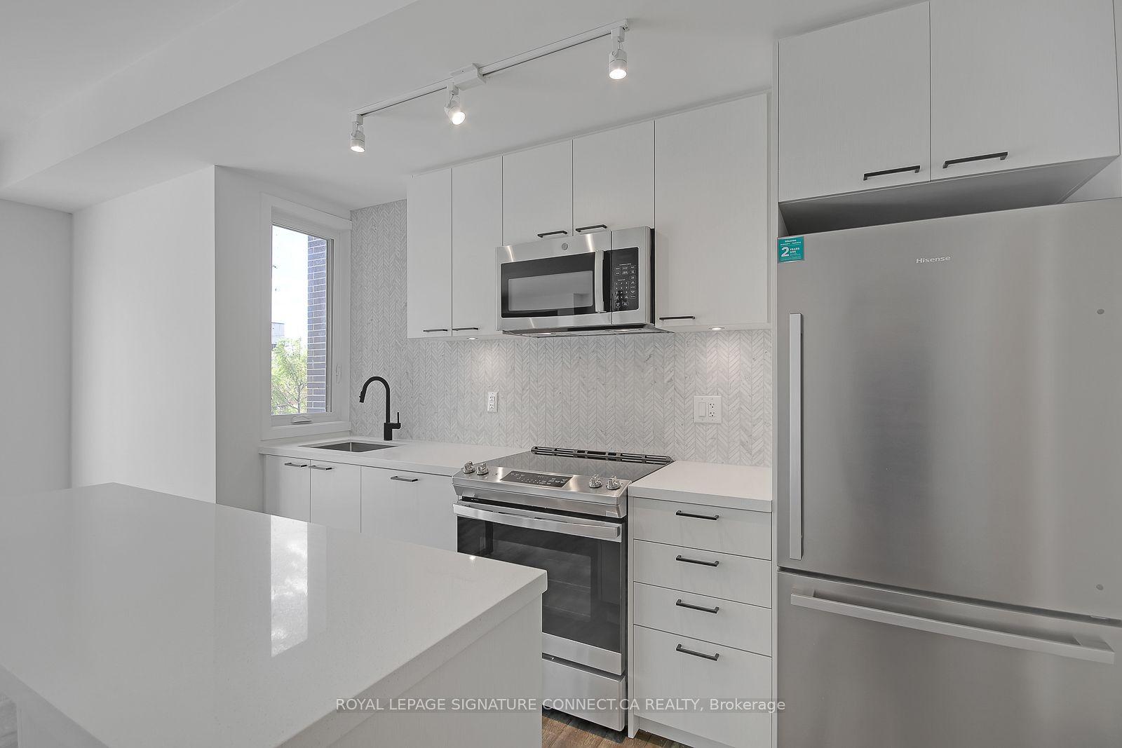 MLS #W12380476 image #10