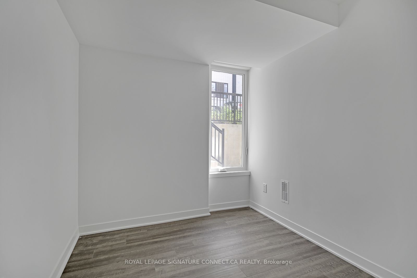 MLS #W12380476 image #16