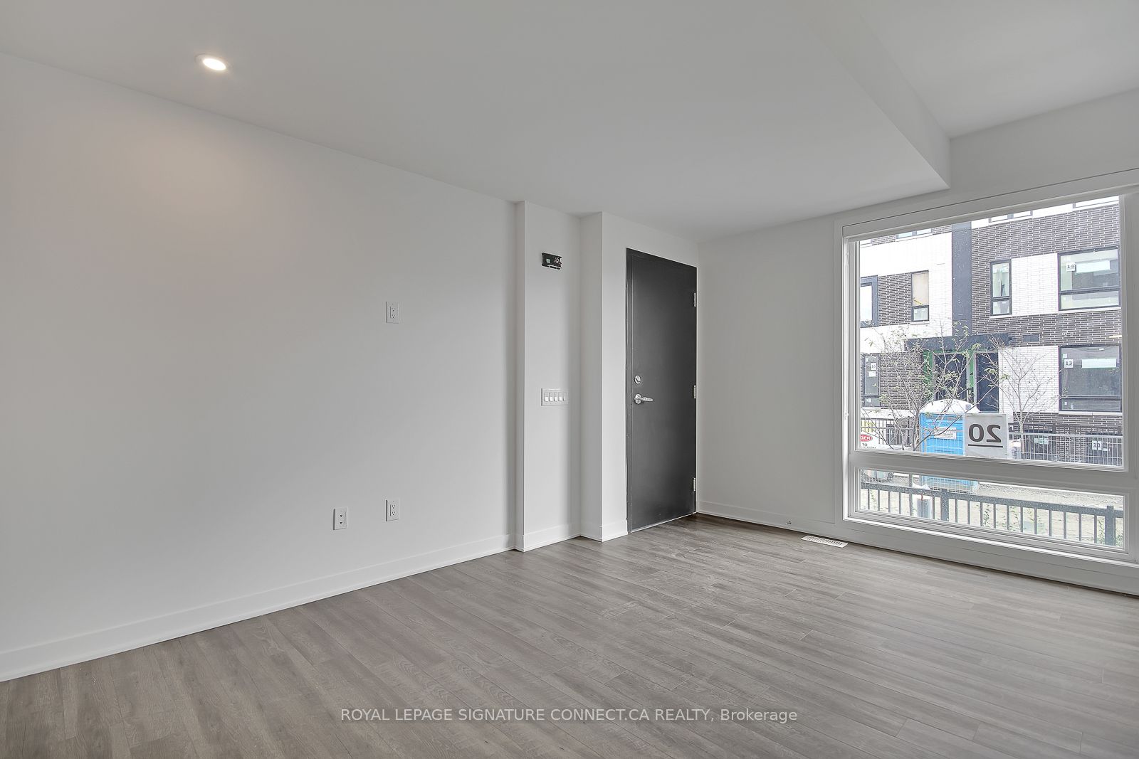 MLS #W12380476 image #5