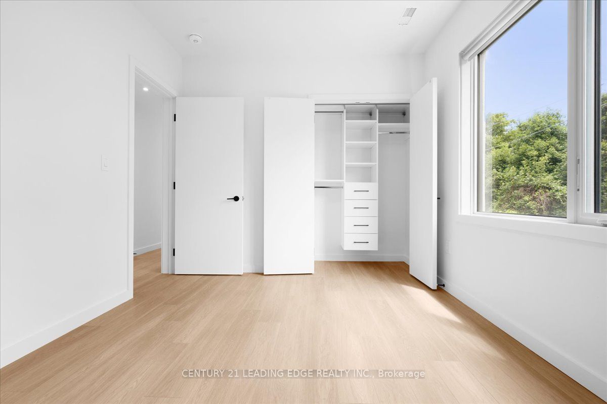 MLS #W12380821 image #16