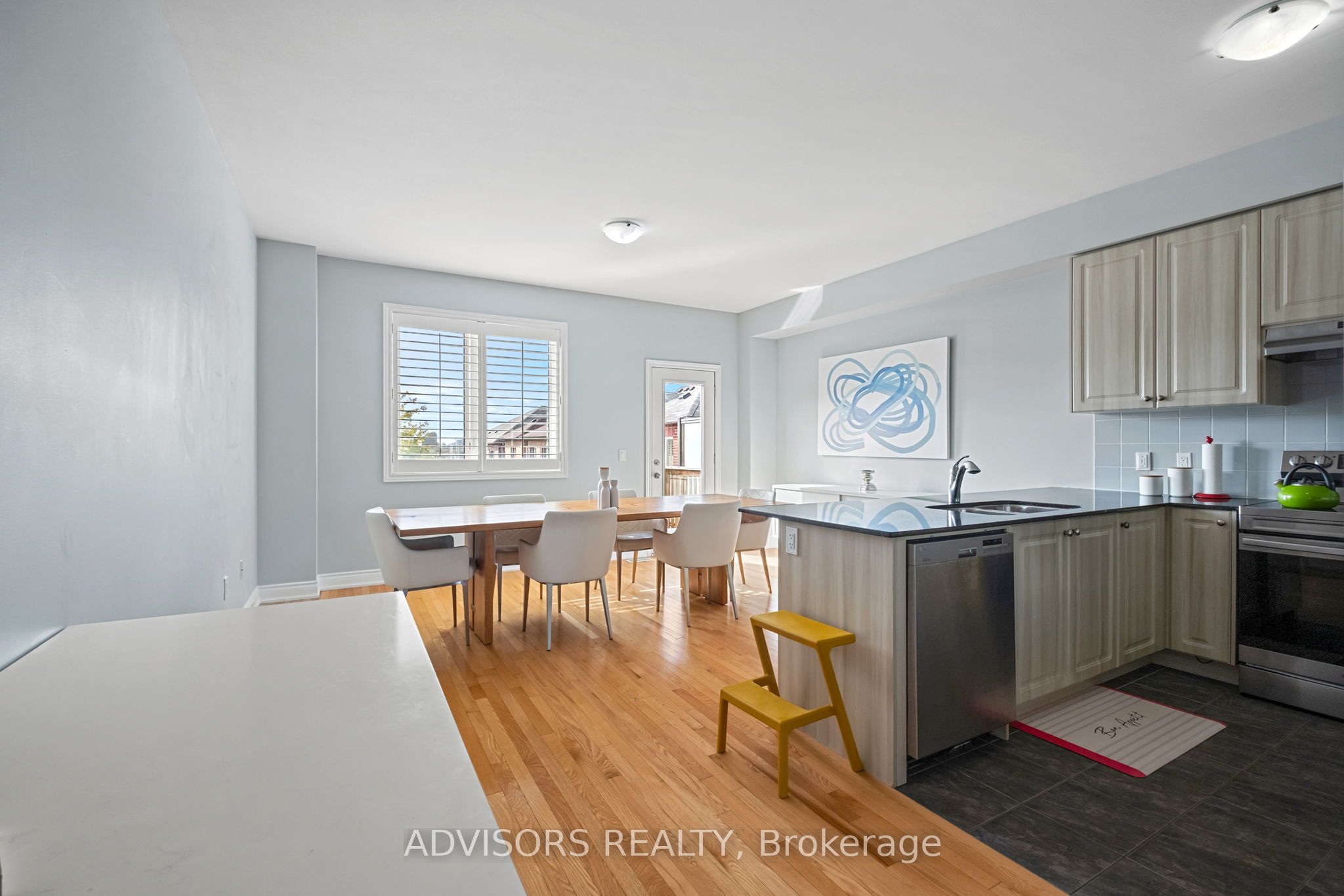 MLS #W12380827 image #11