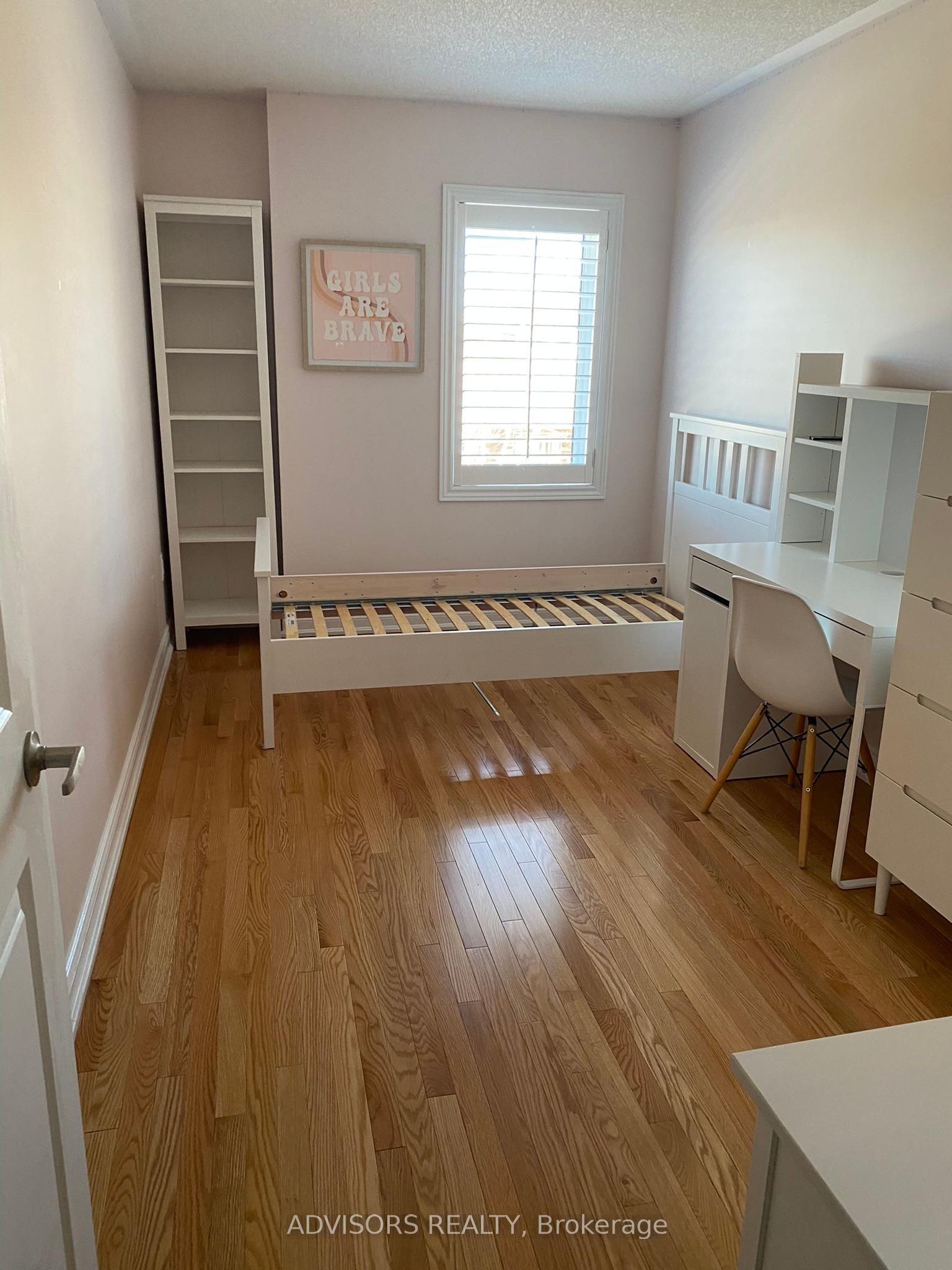 MLS #W12380827 image #2