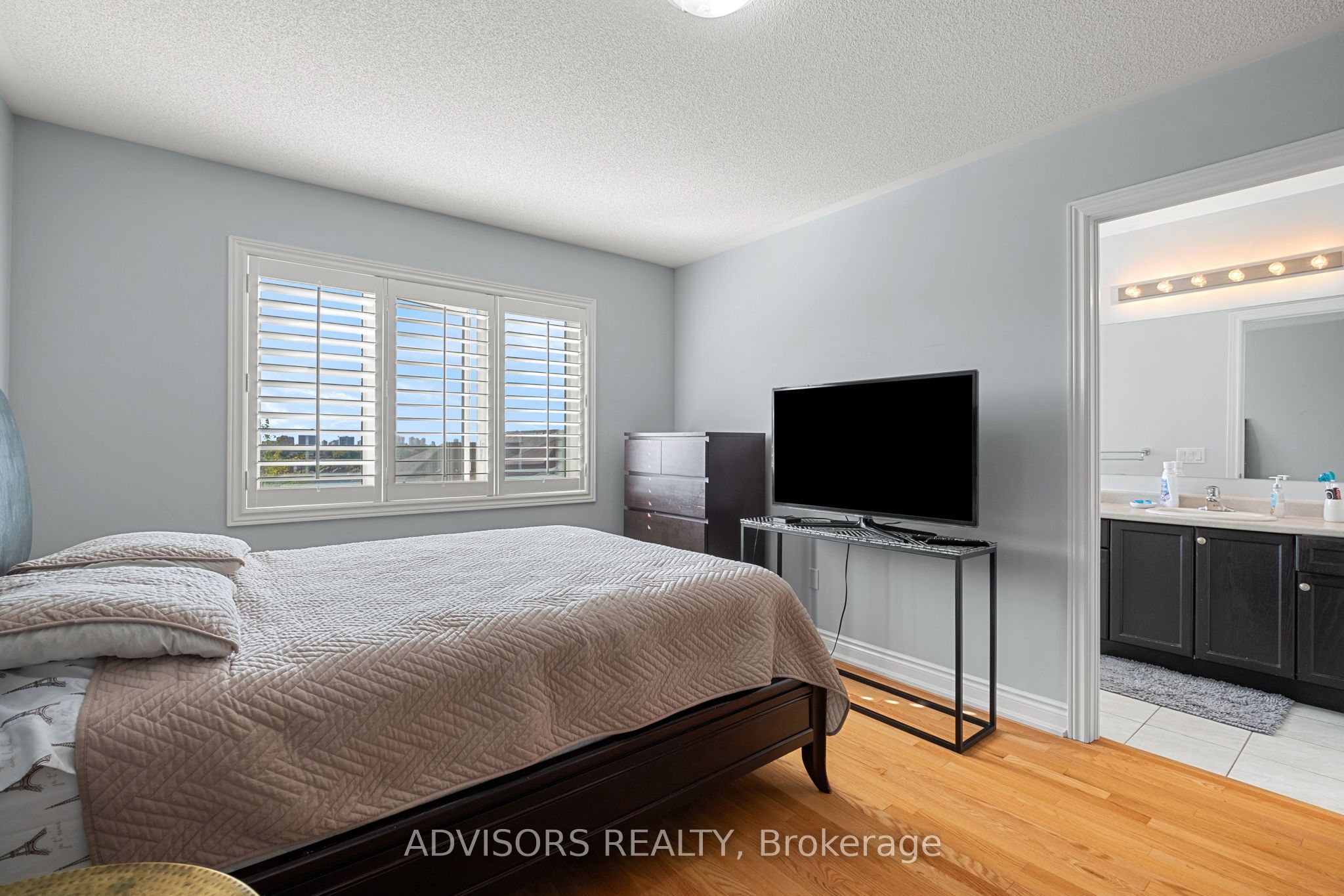 MLS #W12380827 image #22