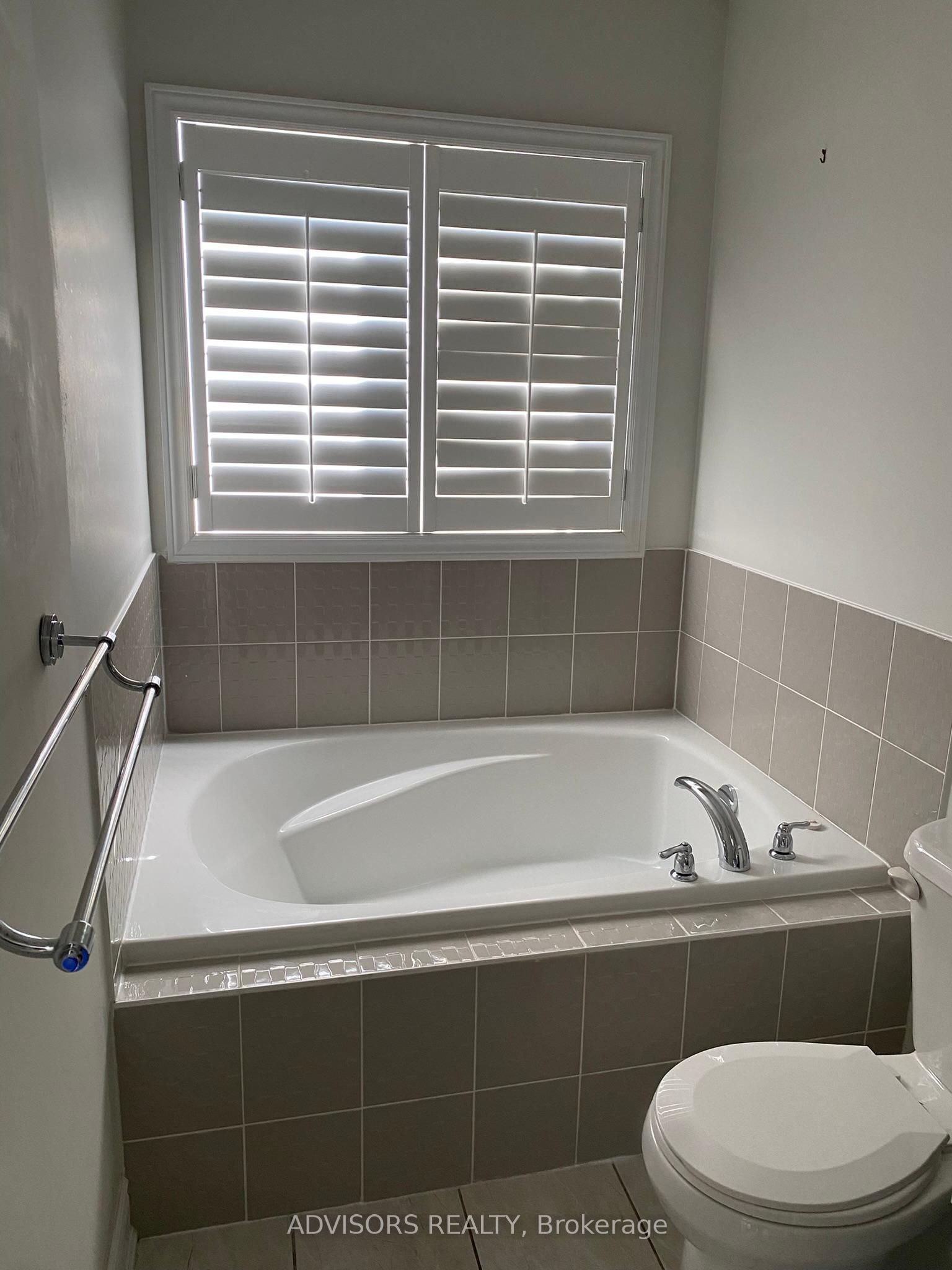 MLS #W12380827 image #24