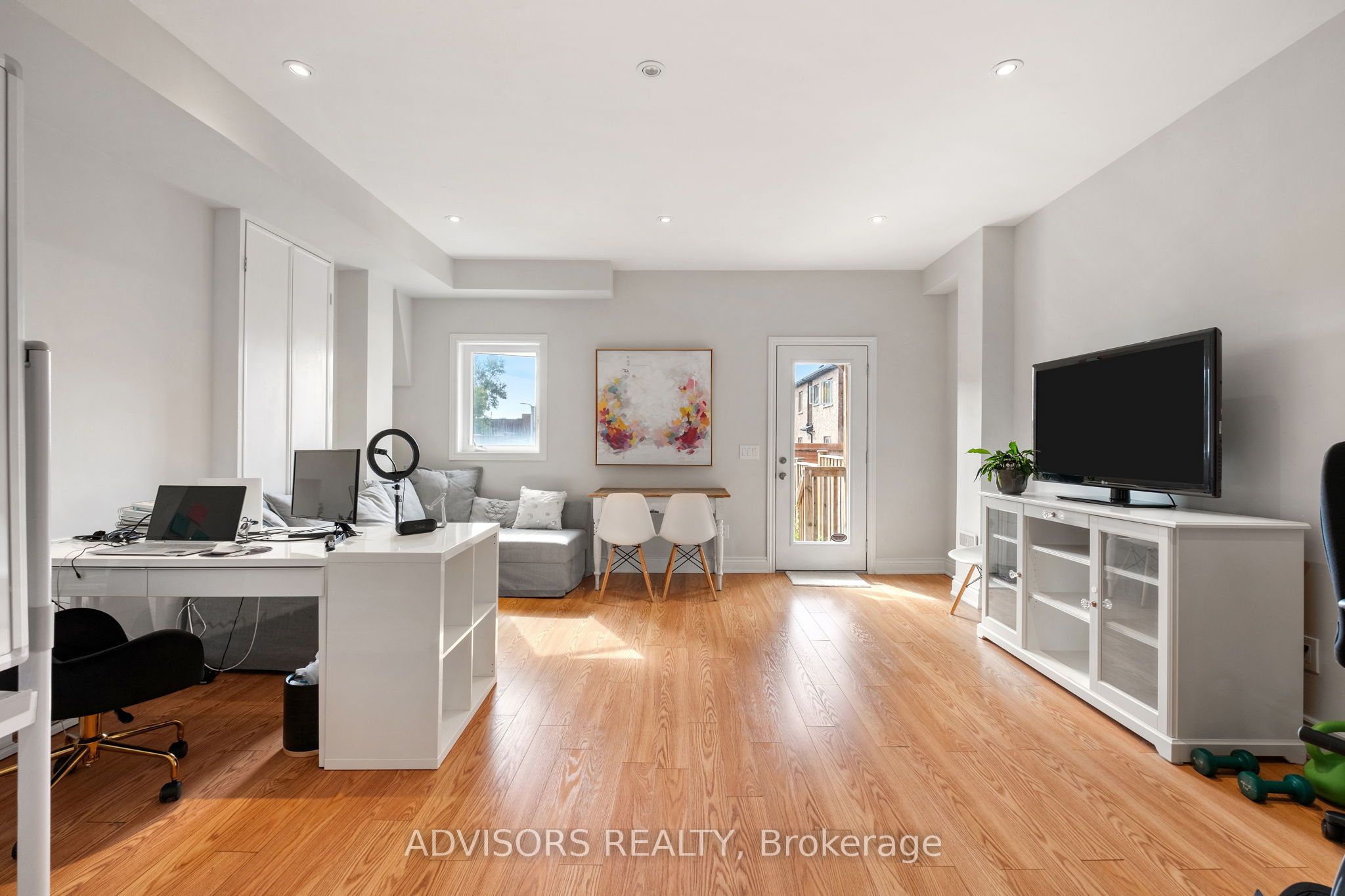 MLS #W12380827 image #31