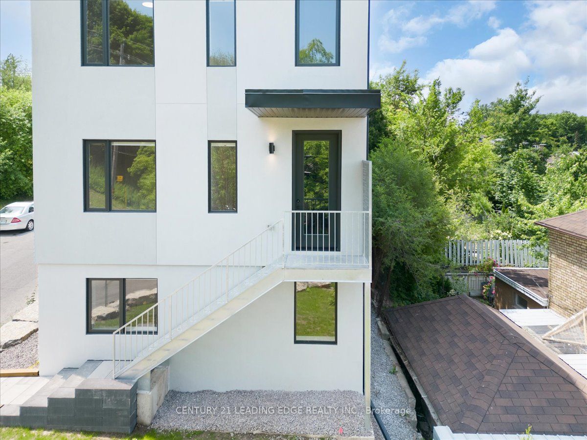 MLS #W12380836 image #1