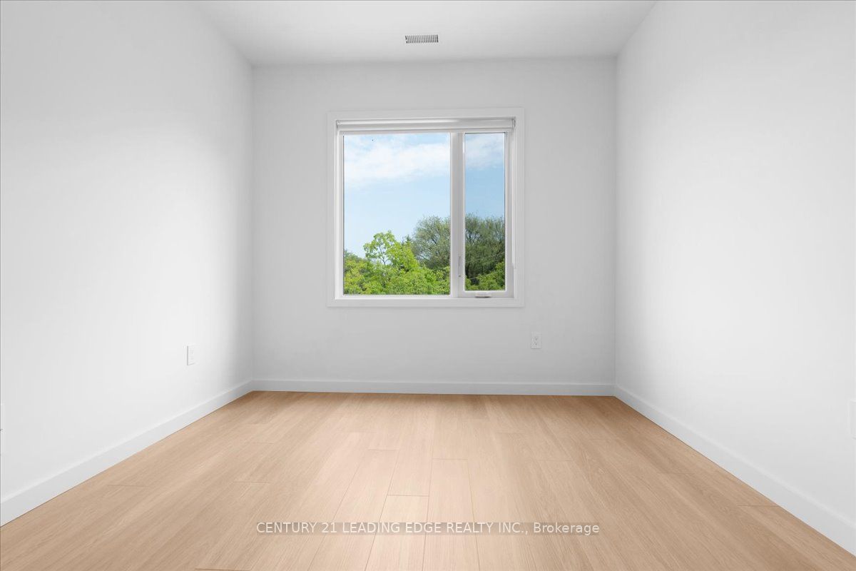 MLS #W12380836 image #11