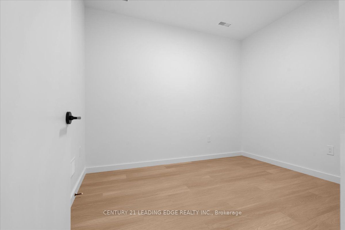 MLS #W12380836 image #15