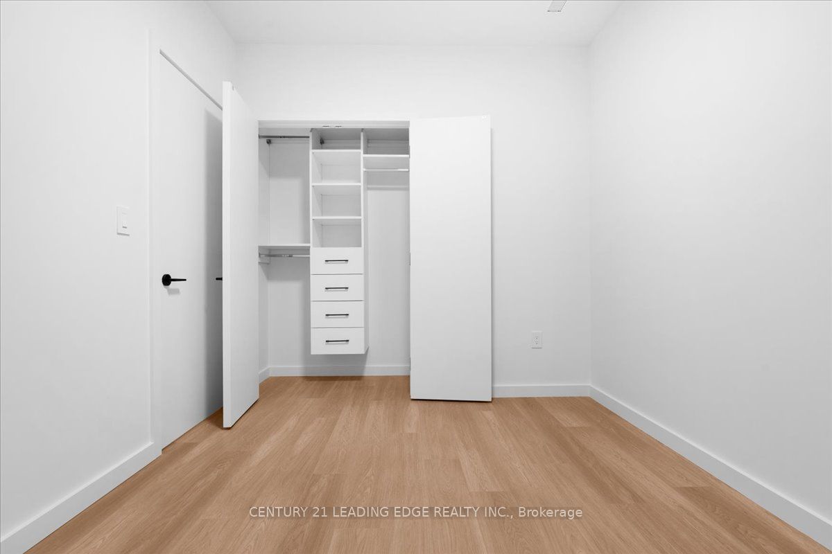 MLS #W12380836 image #16