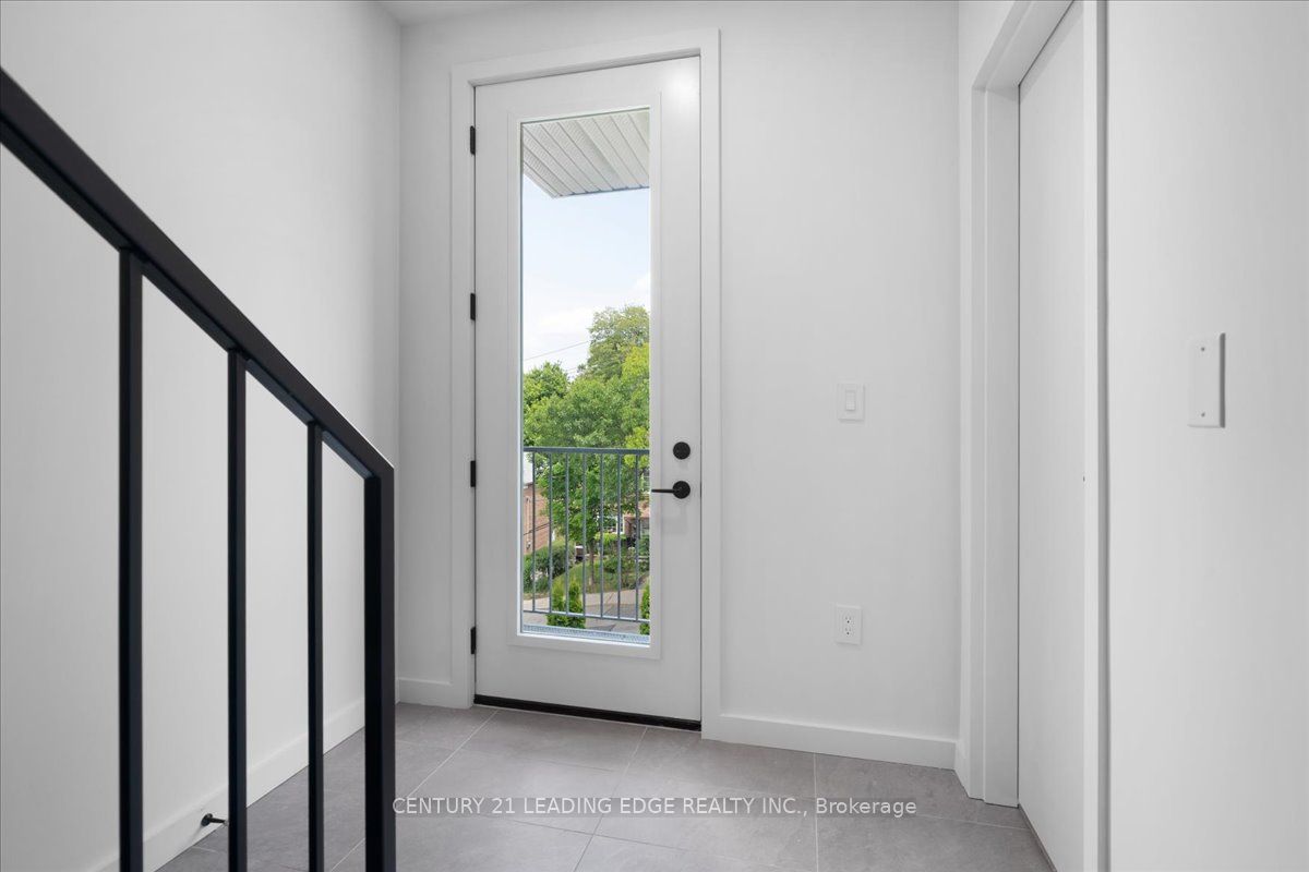 MLS #W12380836 image #2