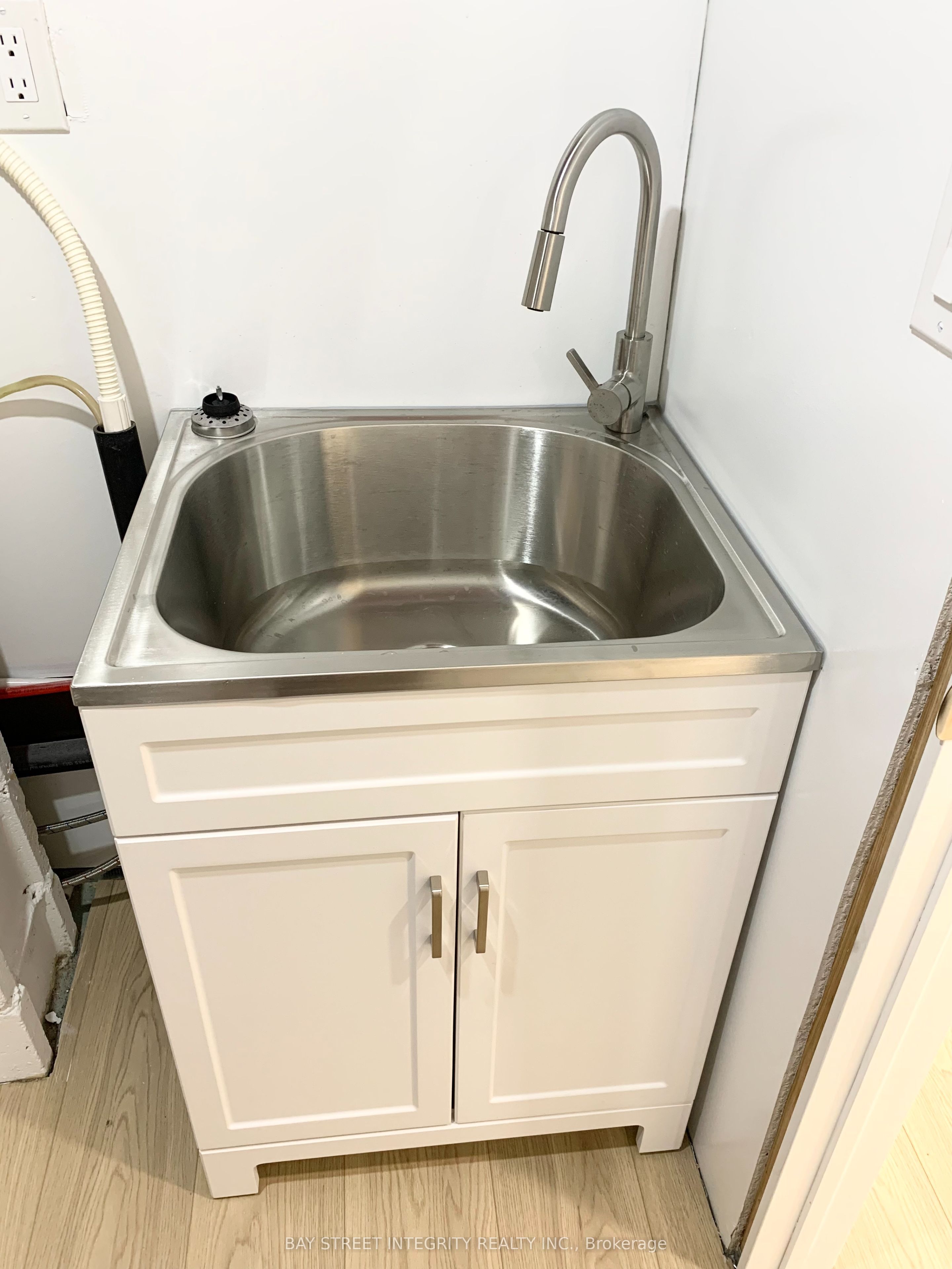 MLS #W12380896 image #18