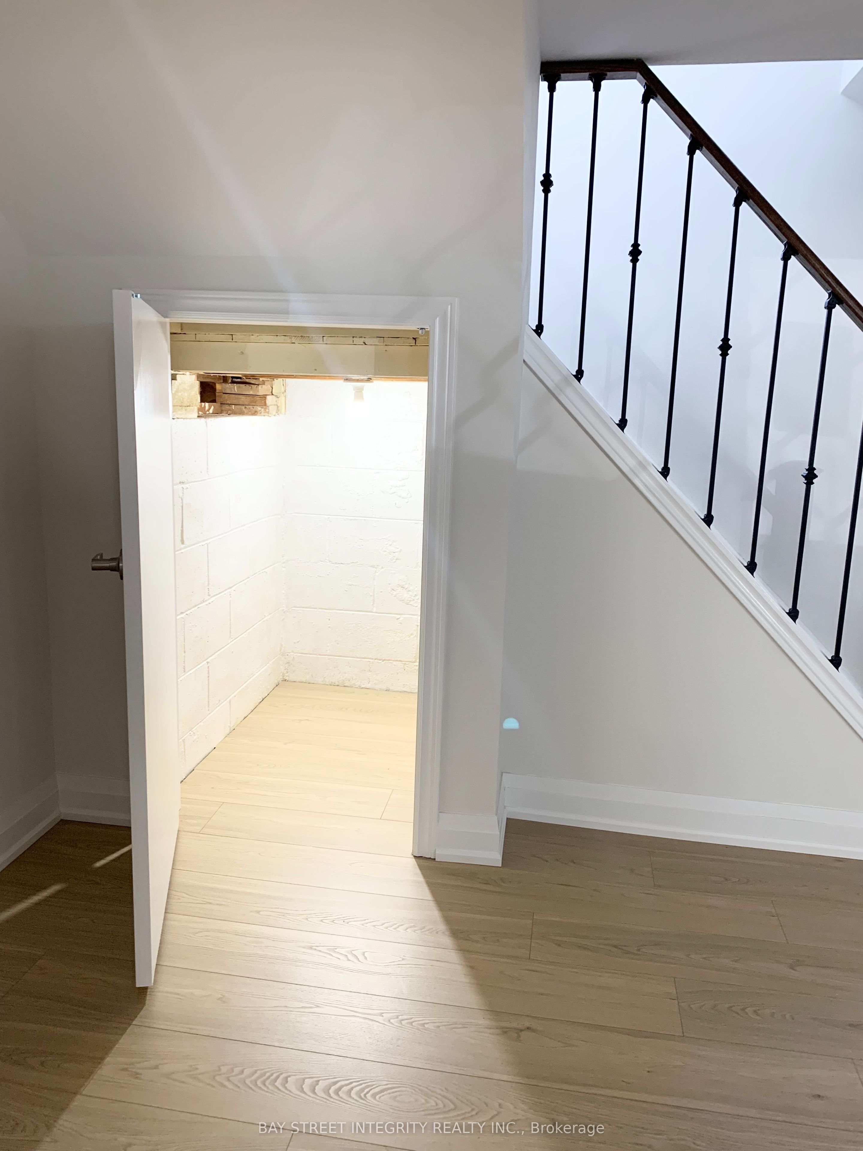 MLS #W12380896 image #19