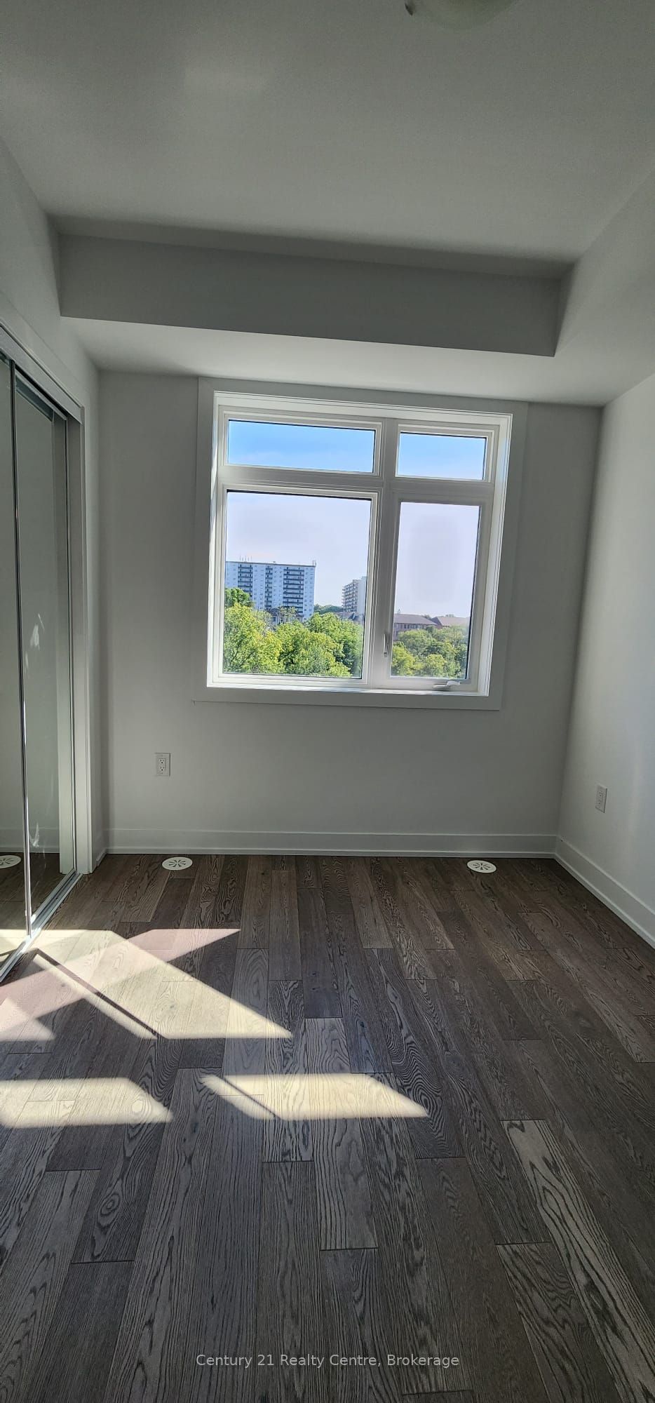 MLS #W12381457 image #16