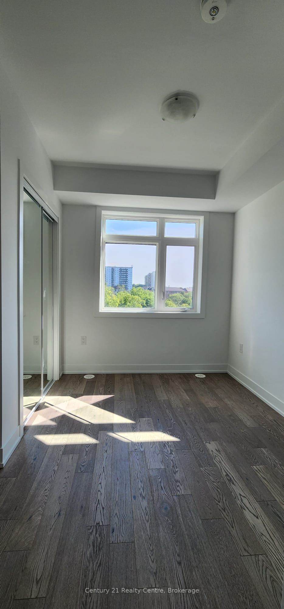 MLS #W12381457 image #17