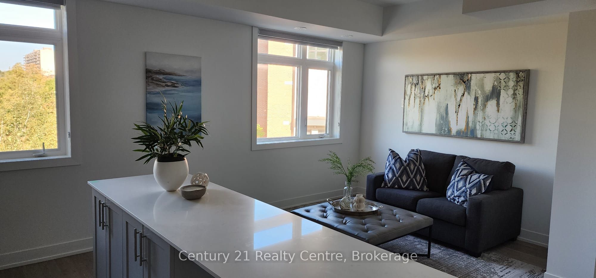 MLS #W12381457 image #3