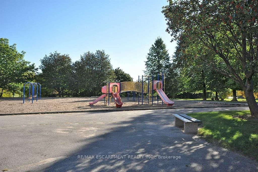 MLS #W12381594 image #23