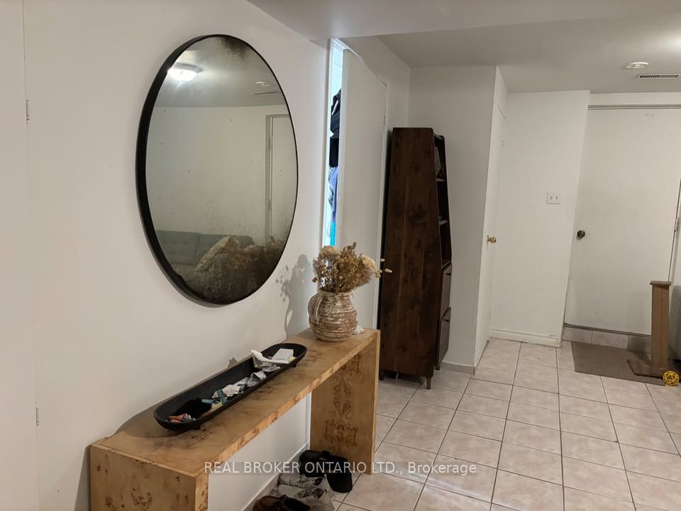 MLS #W12381931 image #12