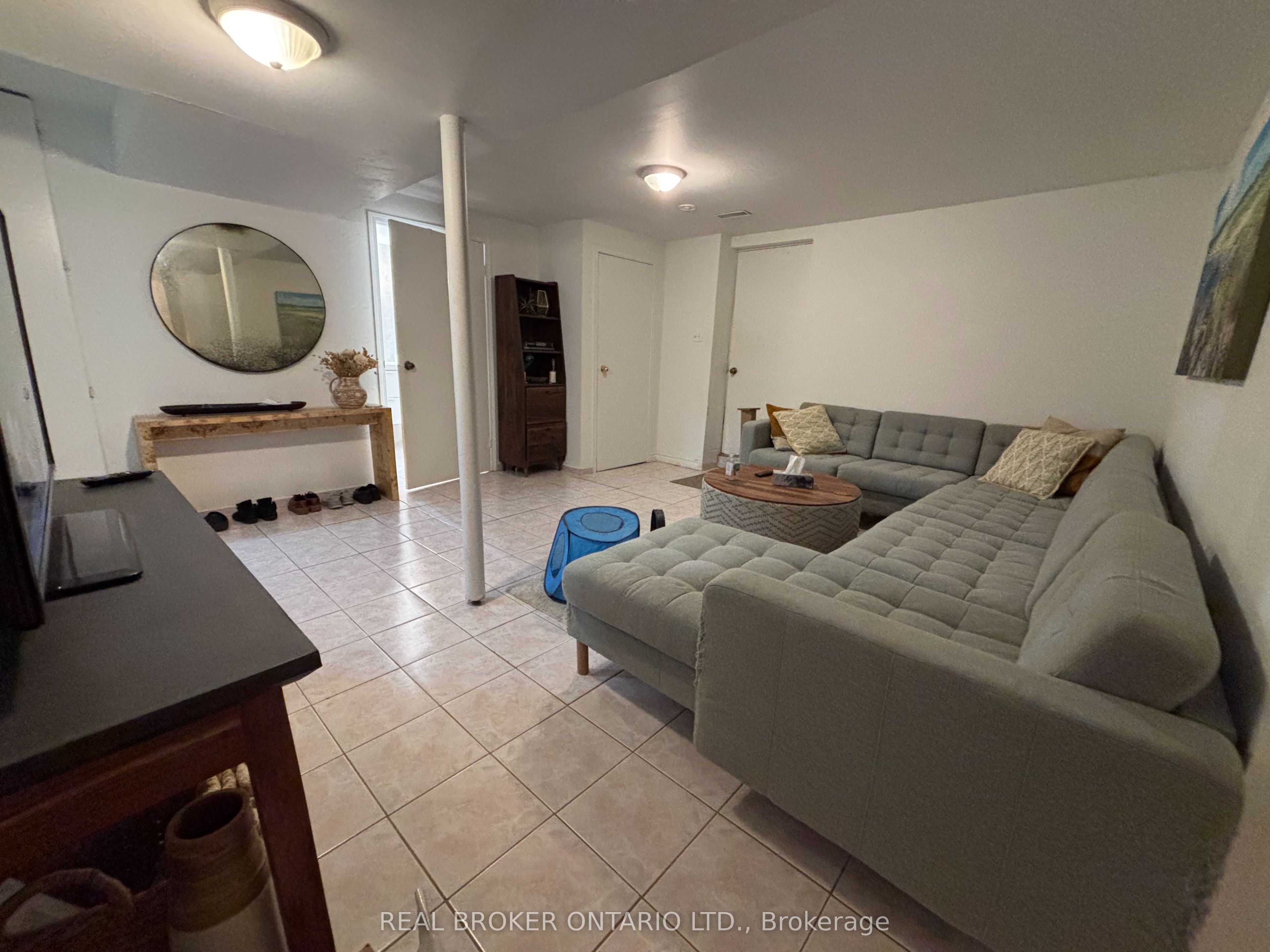 MLS #W12381931 image #7