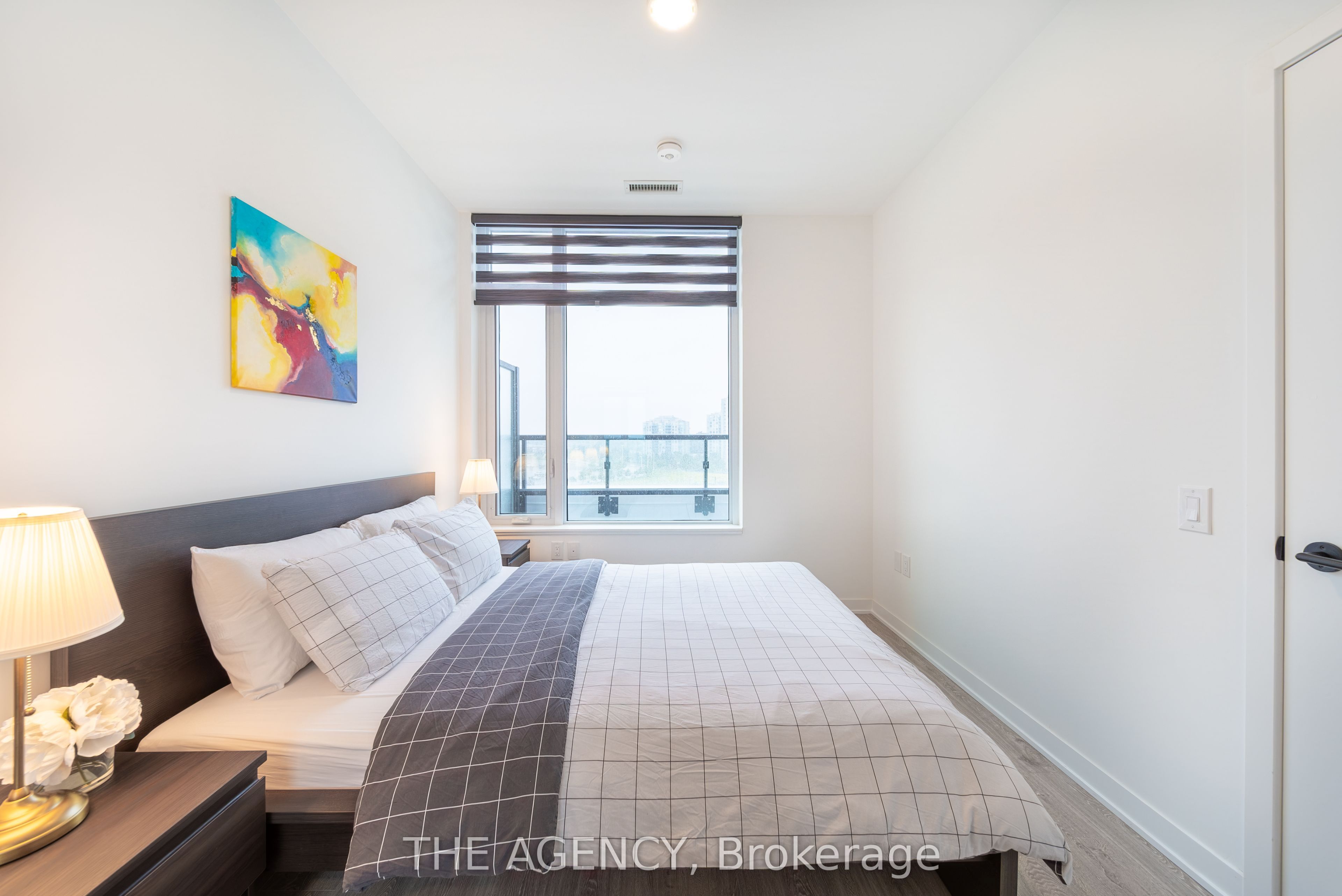 MLS #W12382109 image #14