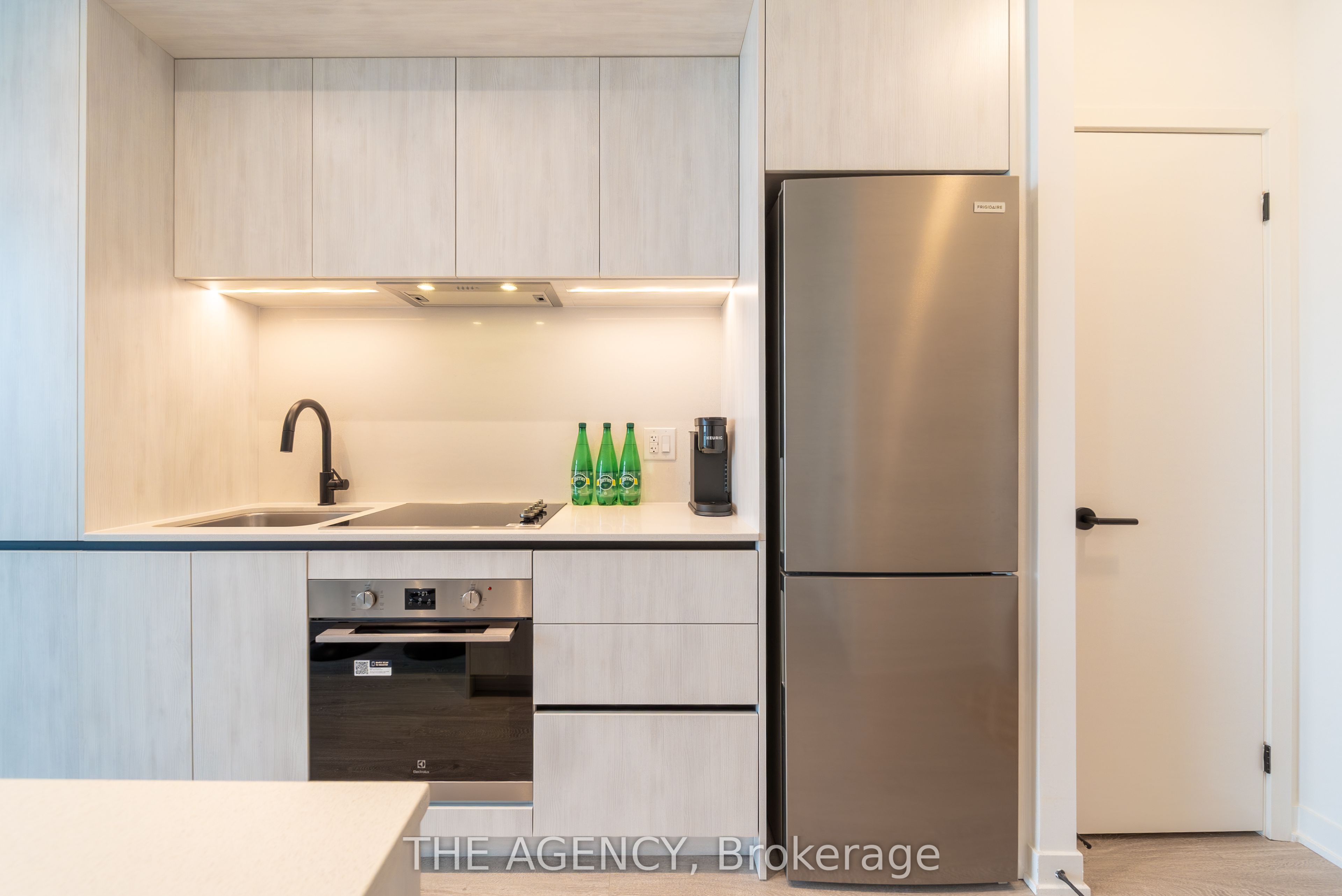 MLS #W12382109 image #9