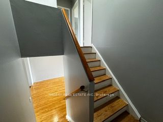 MLS #W12382268 image #8