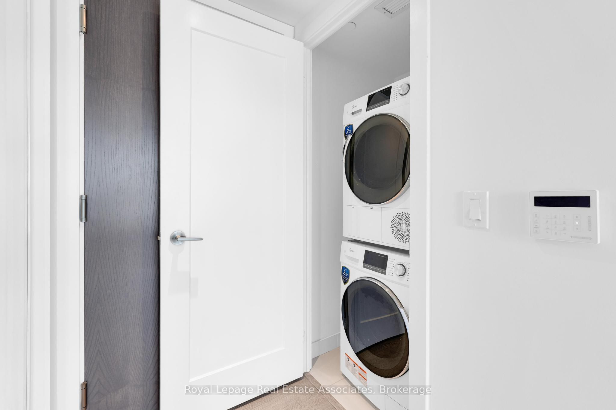 MLS #W12382374 image #16