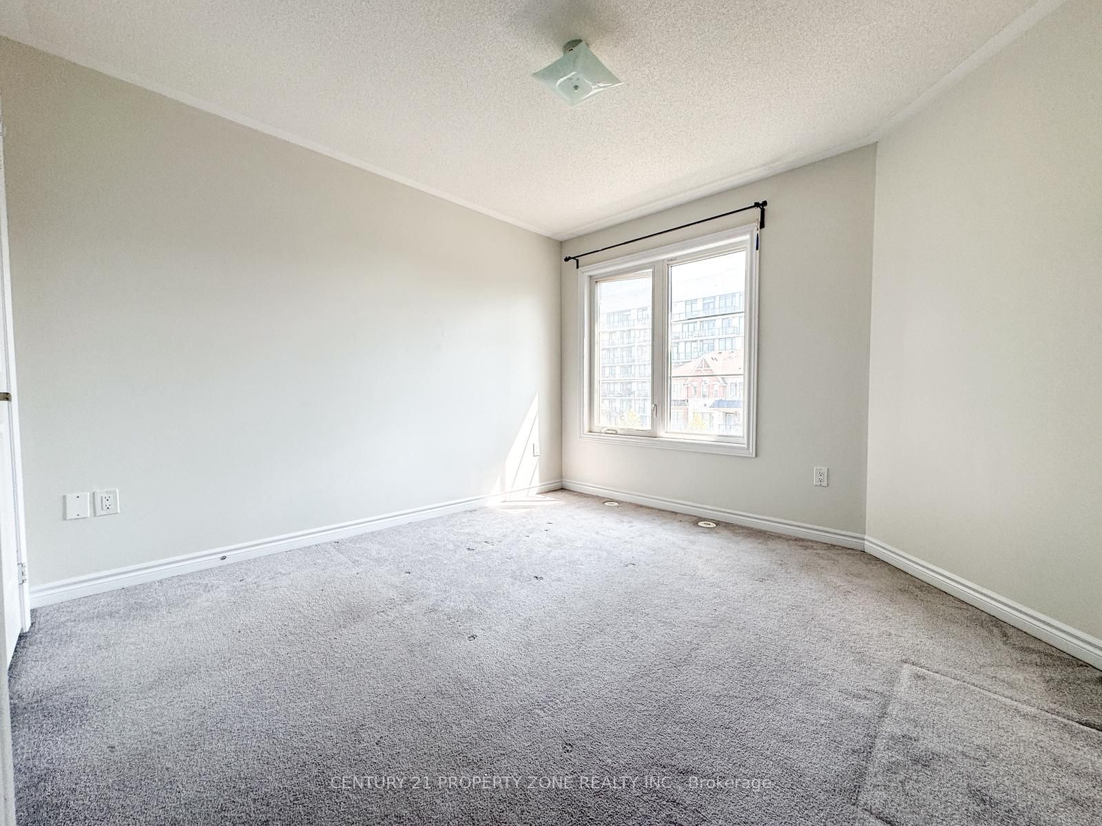 MLS #W12382629 image #16