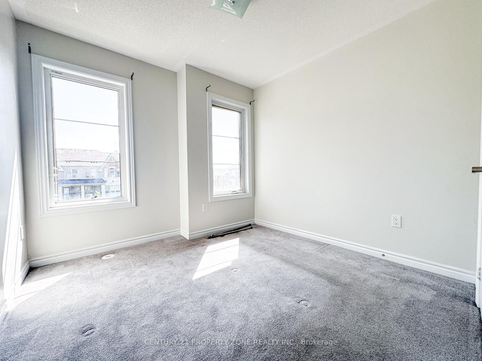 MLS #W12382629 image #18