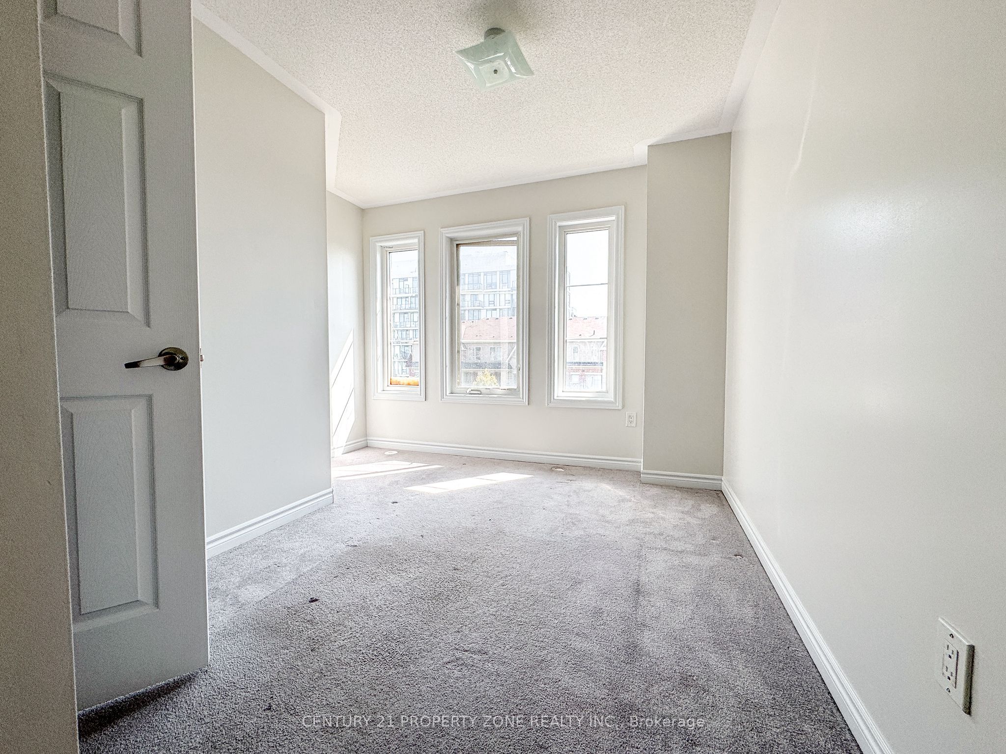 MLS #W12382629 image #19