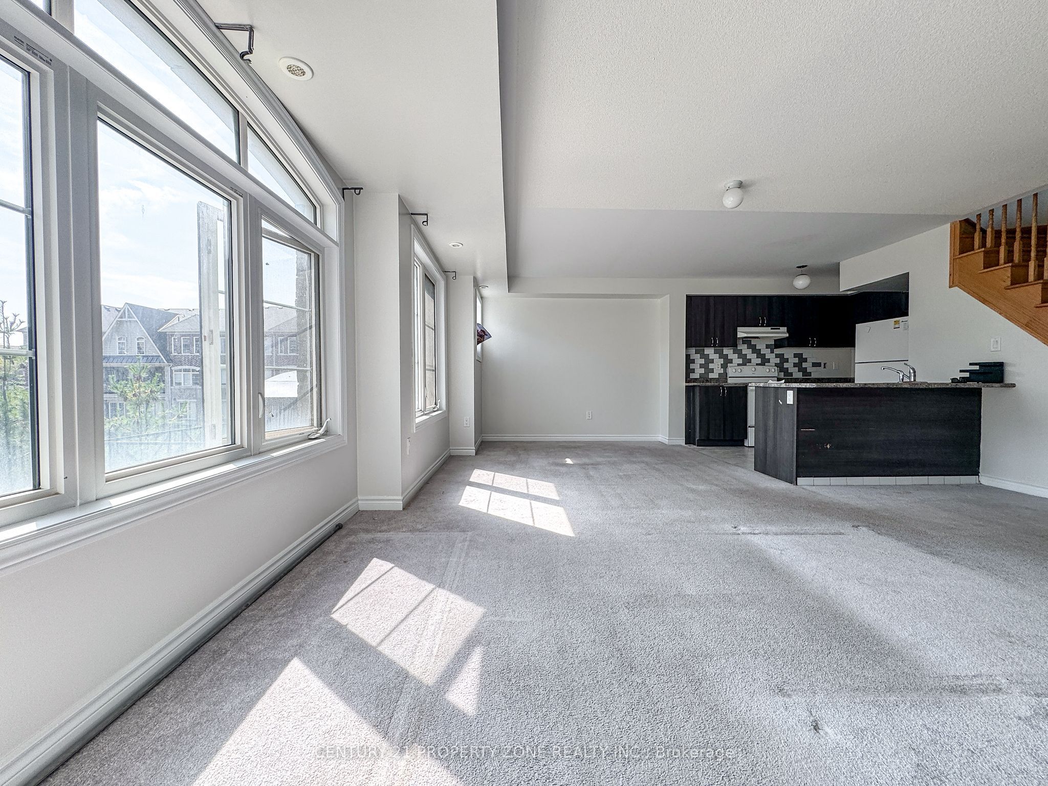 MLS #W12382629 image #5