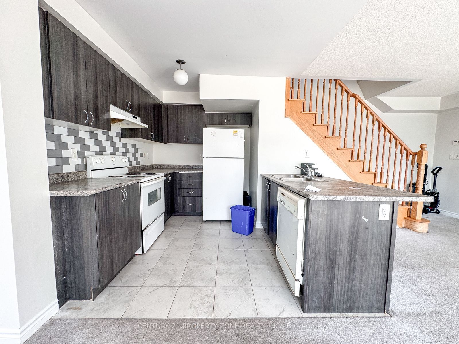 MLS #W12382629 image #8