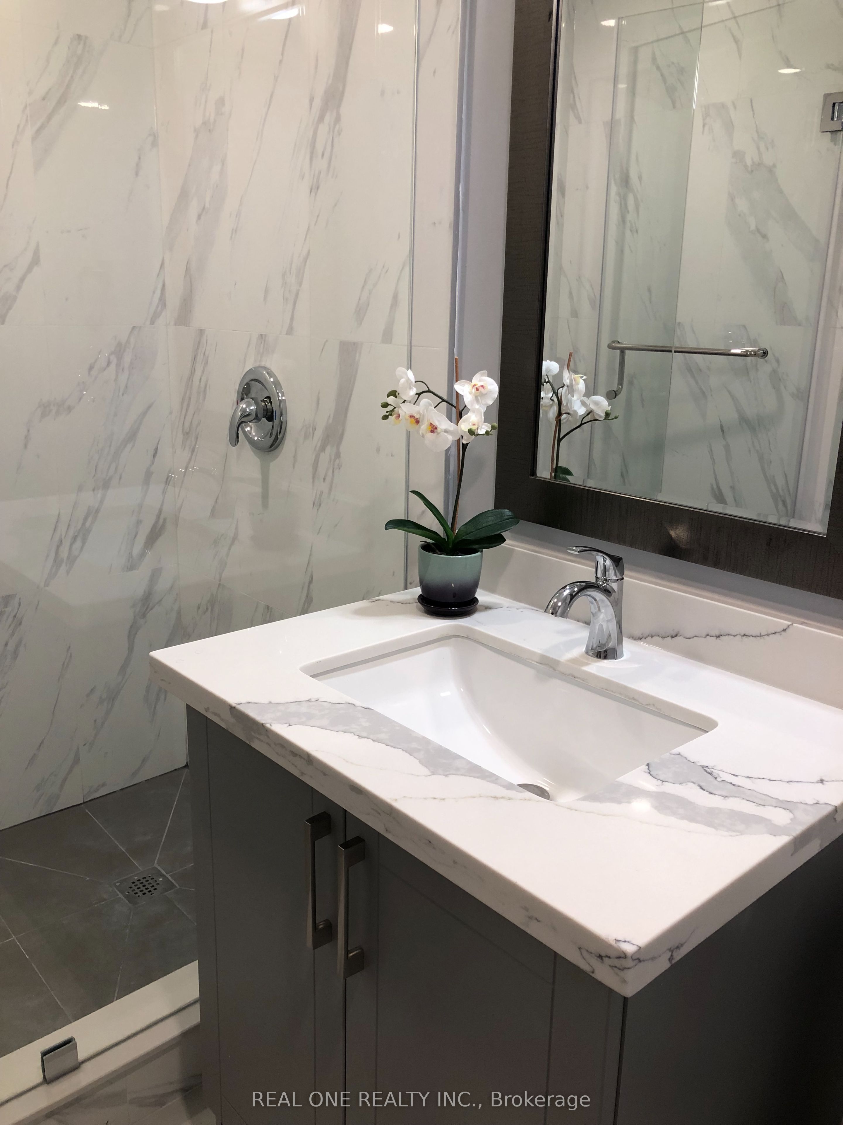 MLS #W12382753 image #13