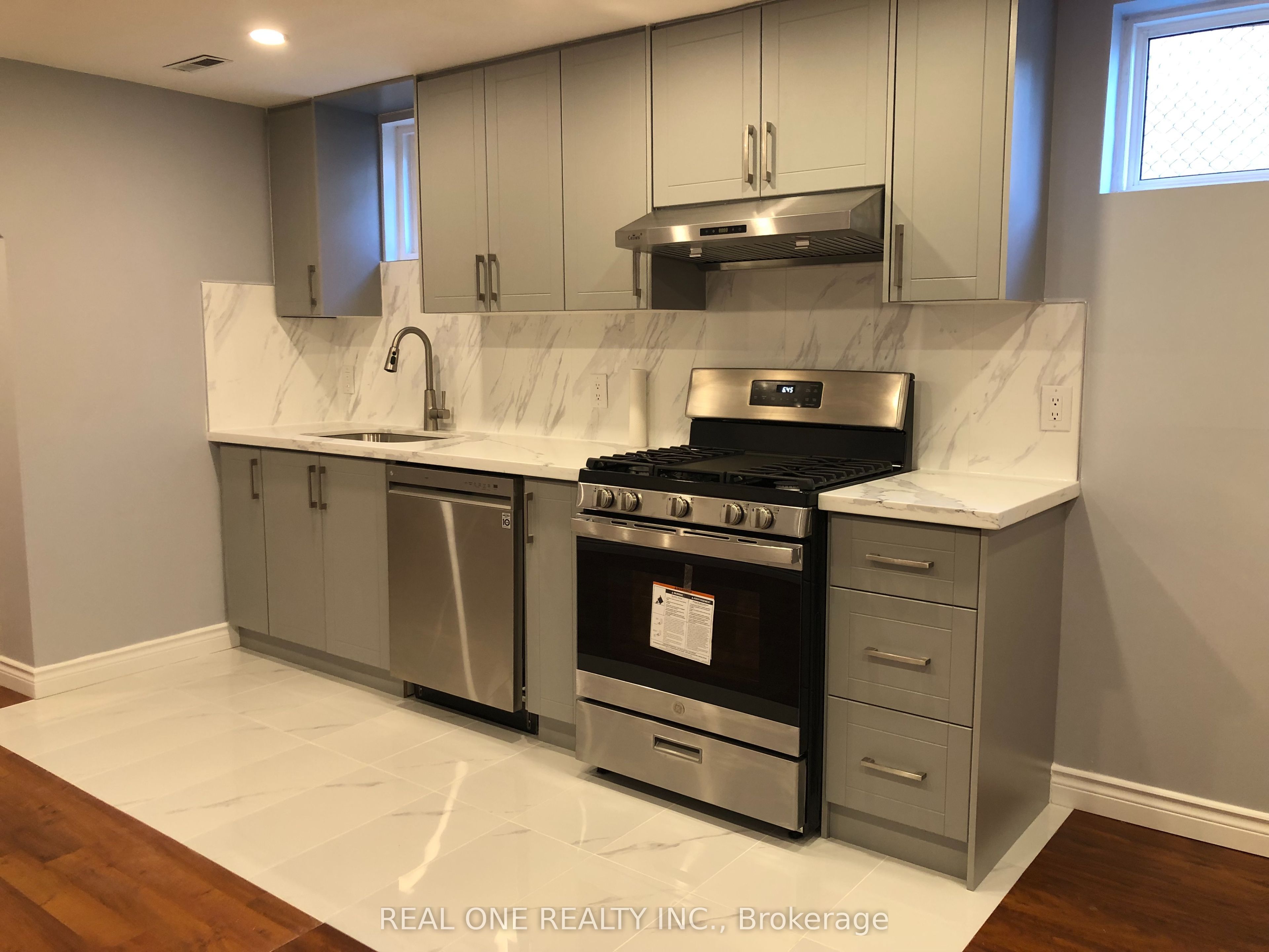 MLS #W12382753 image #5