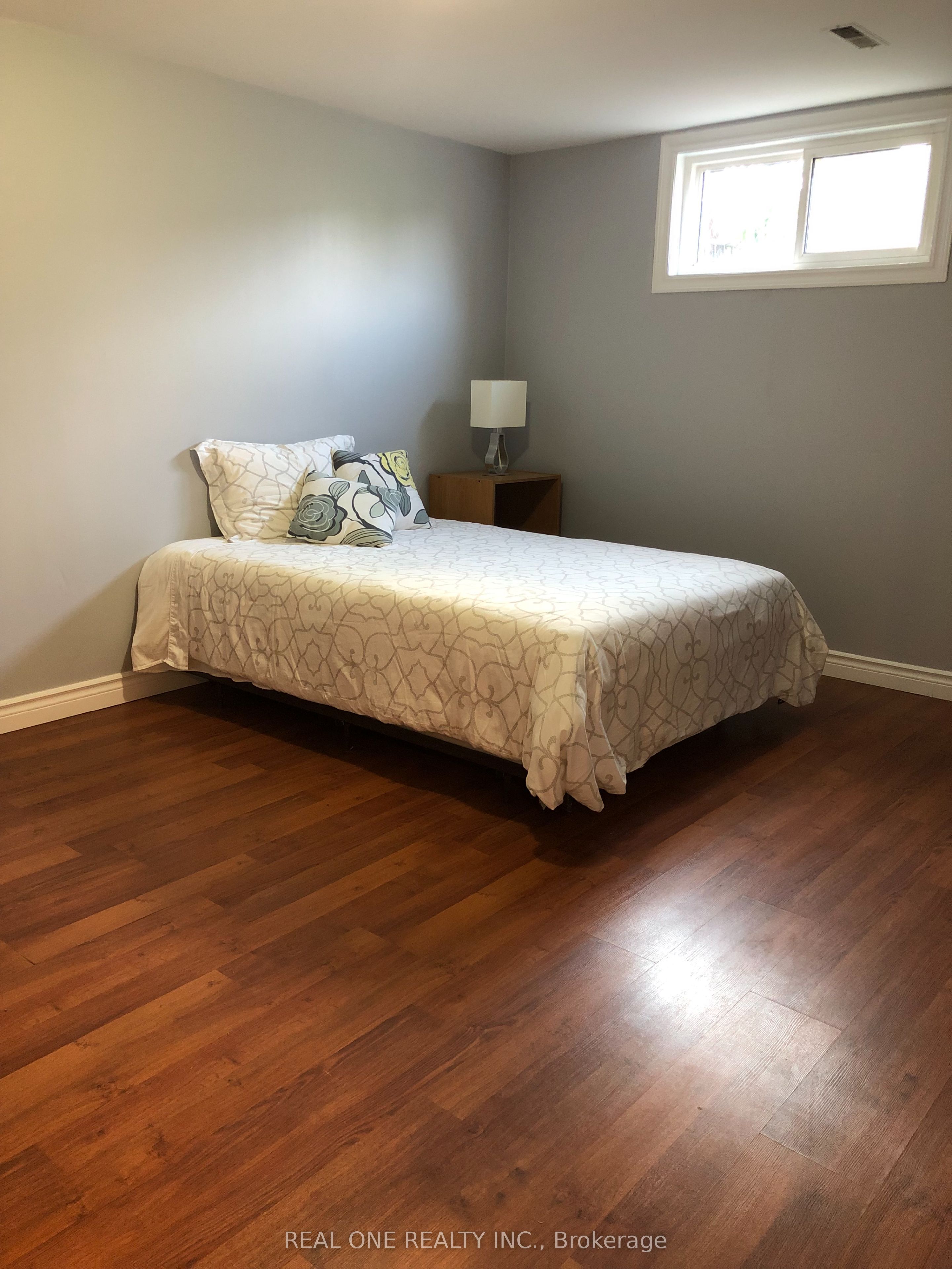 MLS #W12382753 image #9