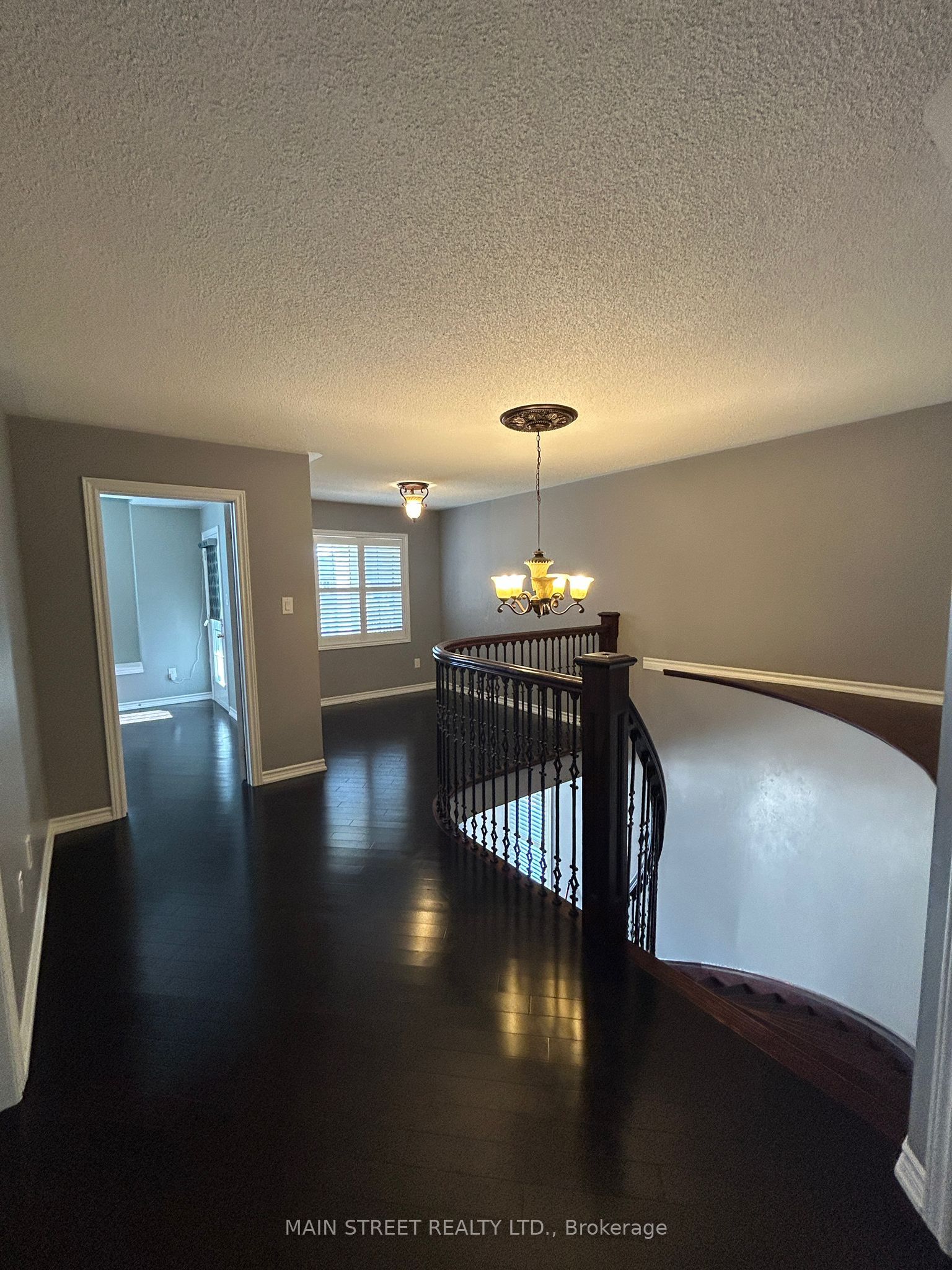 MLS #W12382770 image #10