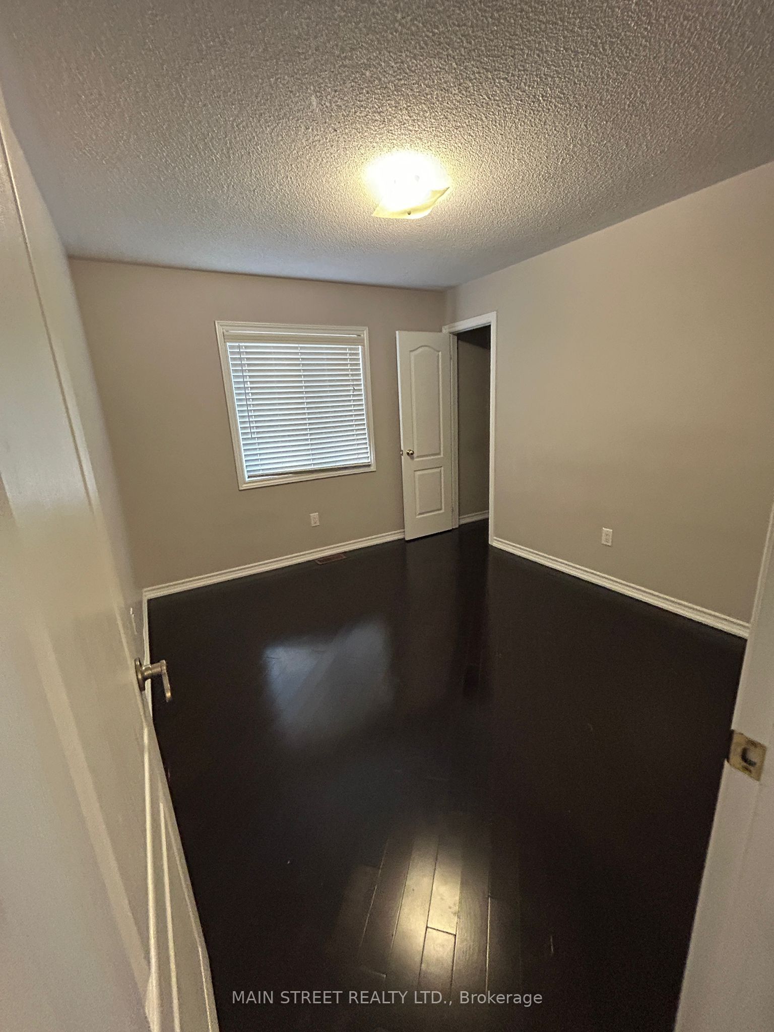 MLS #W12382770 image #16