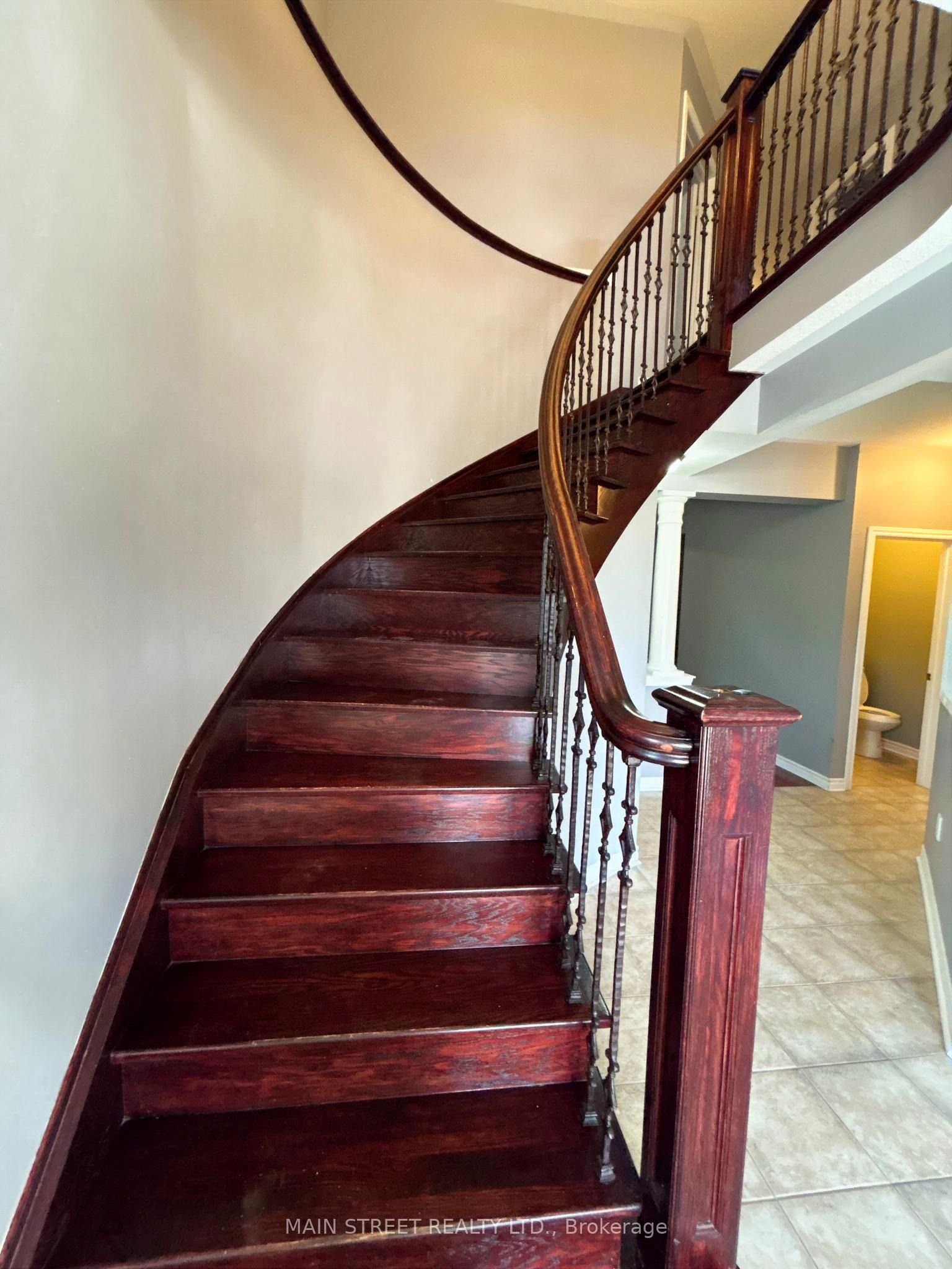 MLS #W12382770 image #2