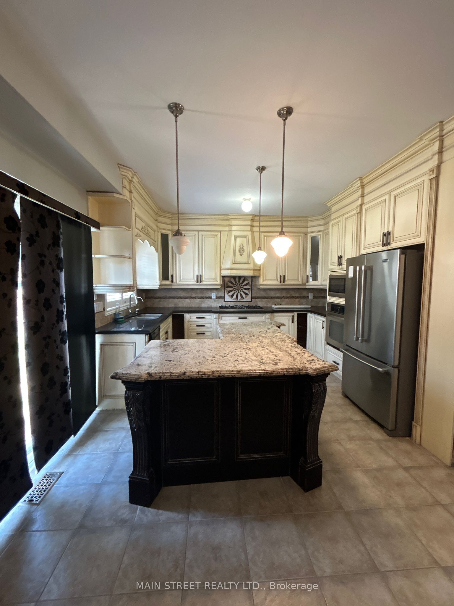 MLS #W12382770 image #8