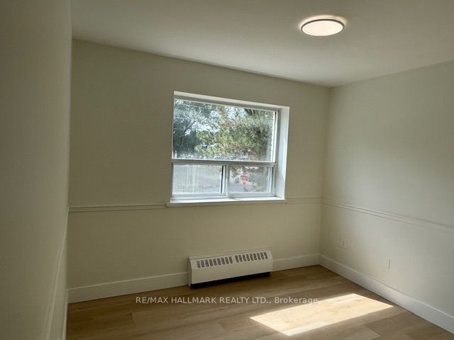 MLS #W12383182 image #10