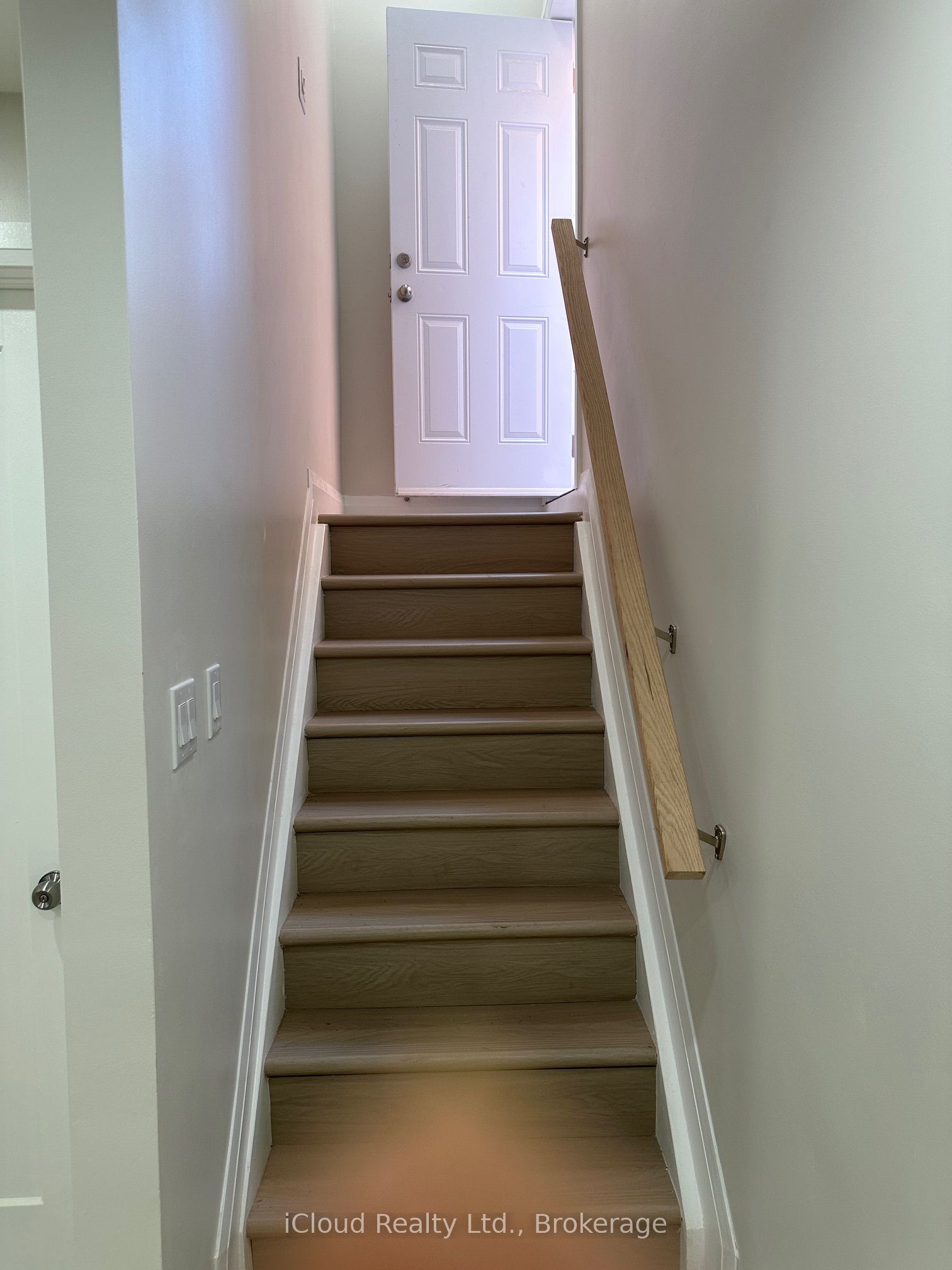 MLS #W12383748 image #2