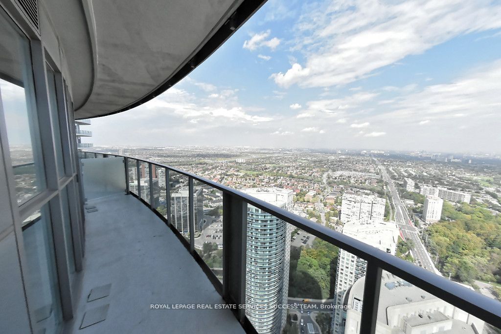 MLS #W12383775 image #10