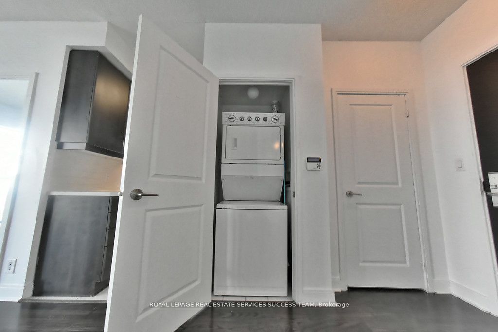 MLS #W12383775 image #7