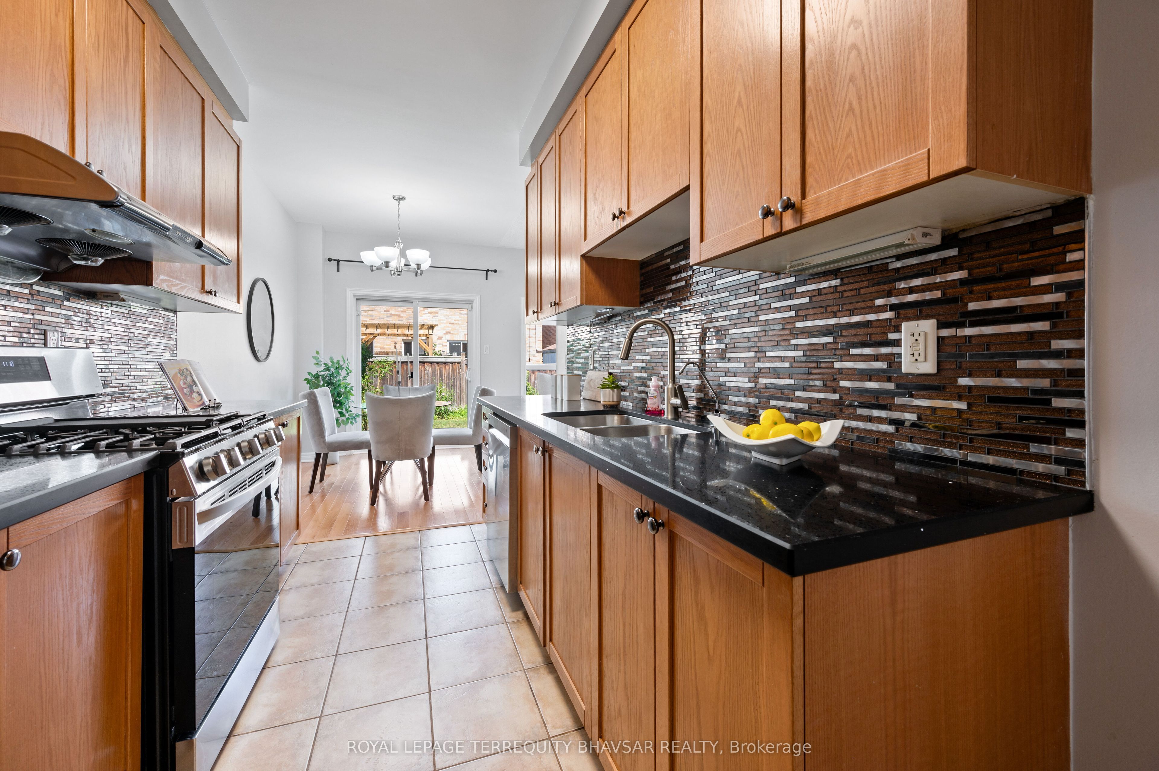 MLS #W12384011 image #17