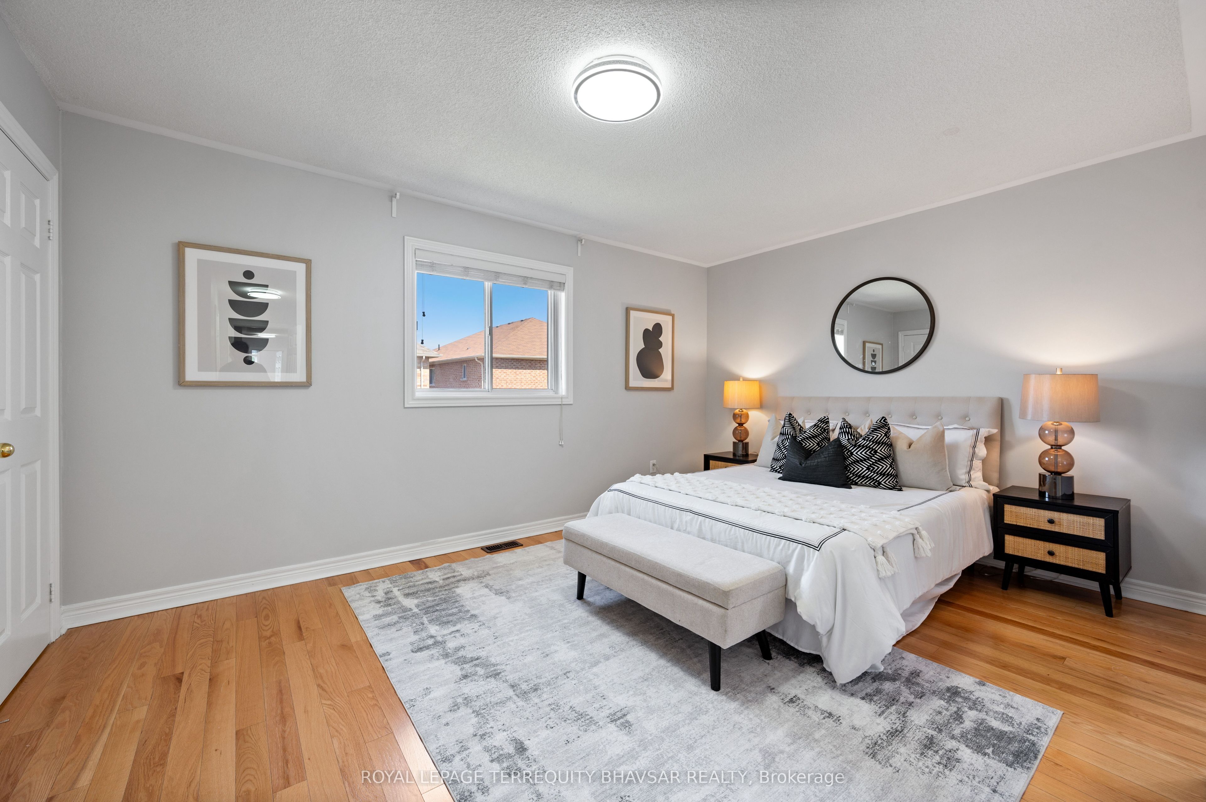 MLS #W12384011 image #23