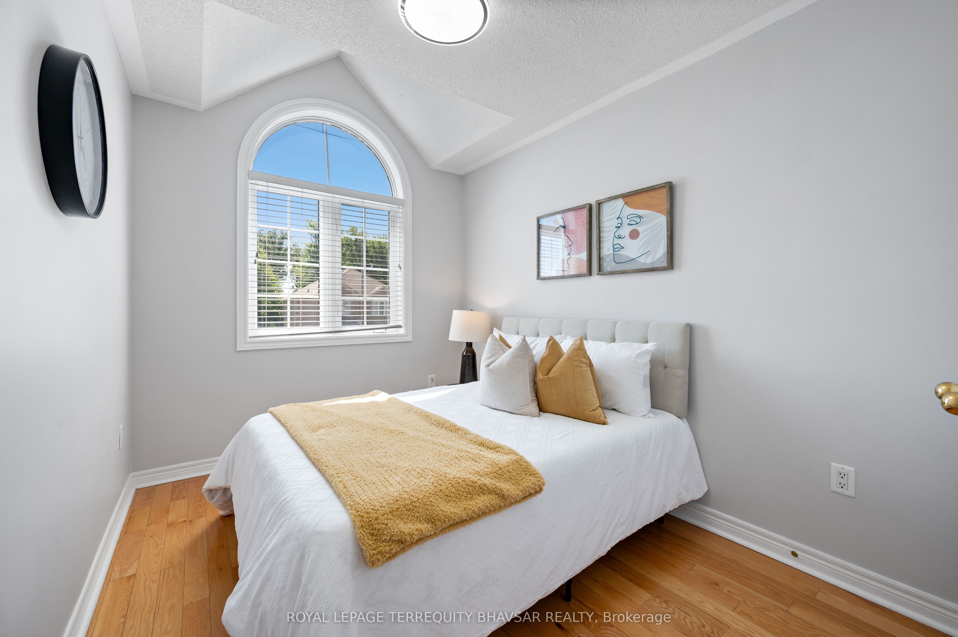 MLS #W12384011 image #31