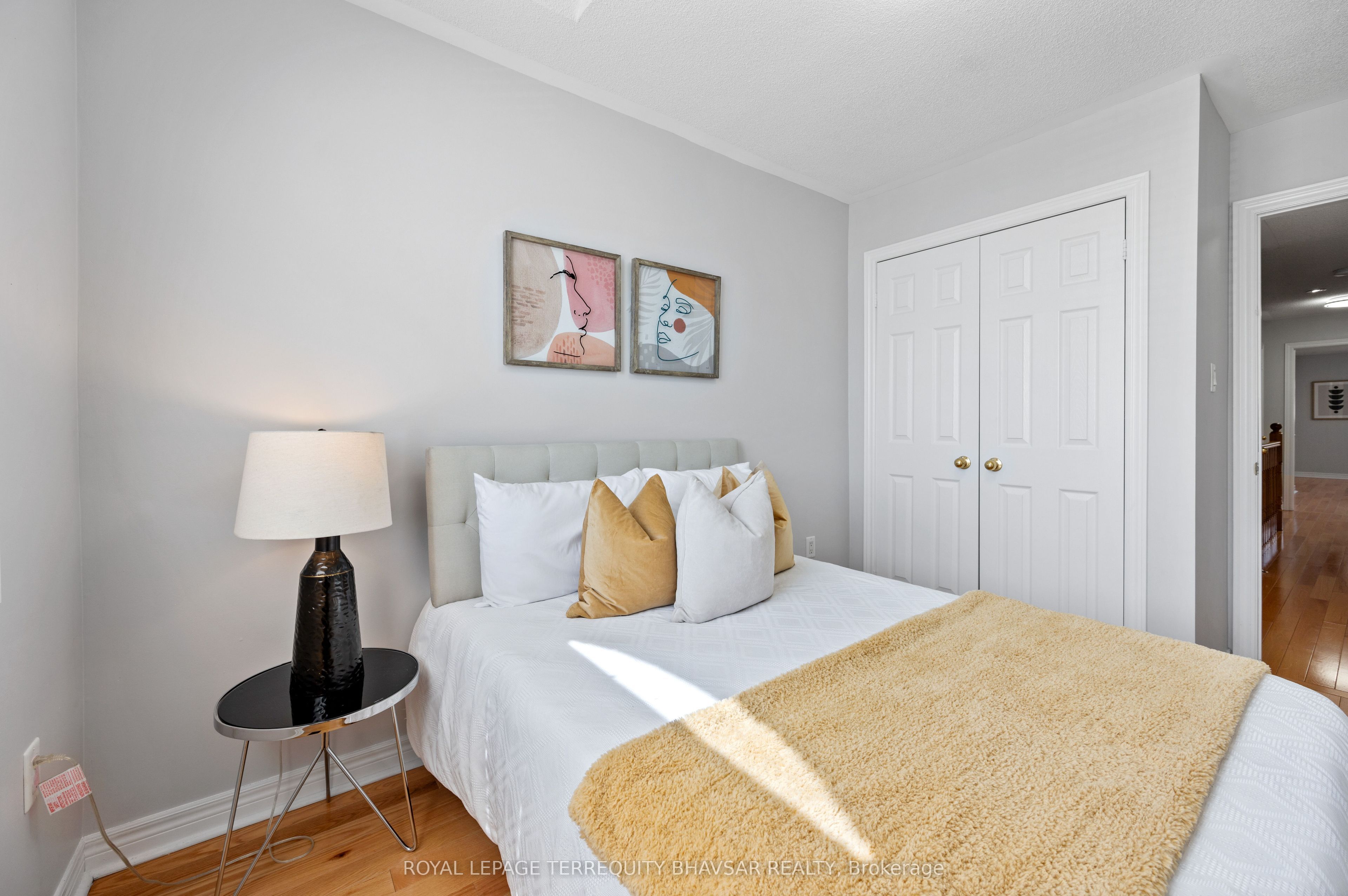 MLS #W12384011 image #32