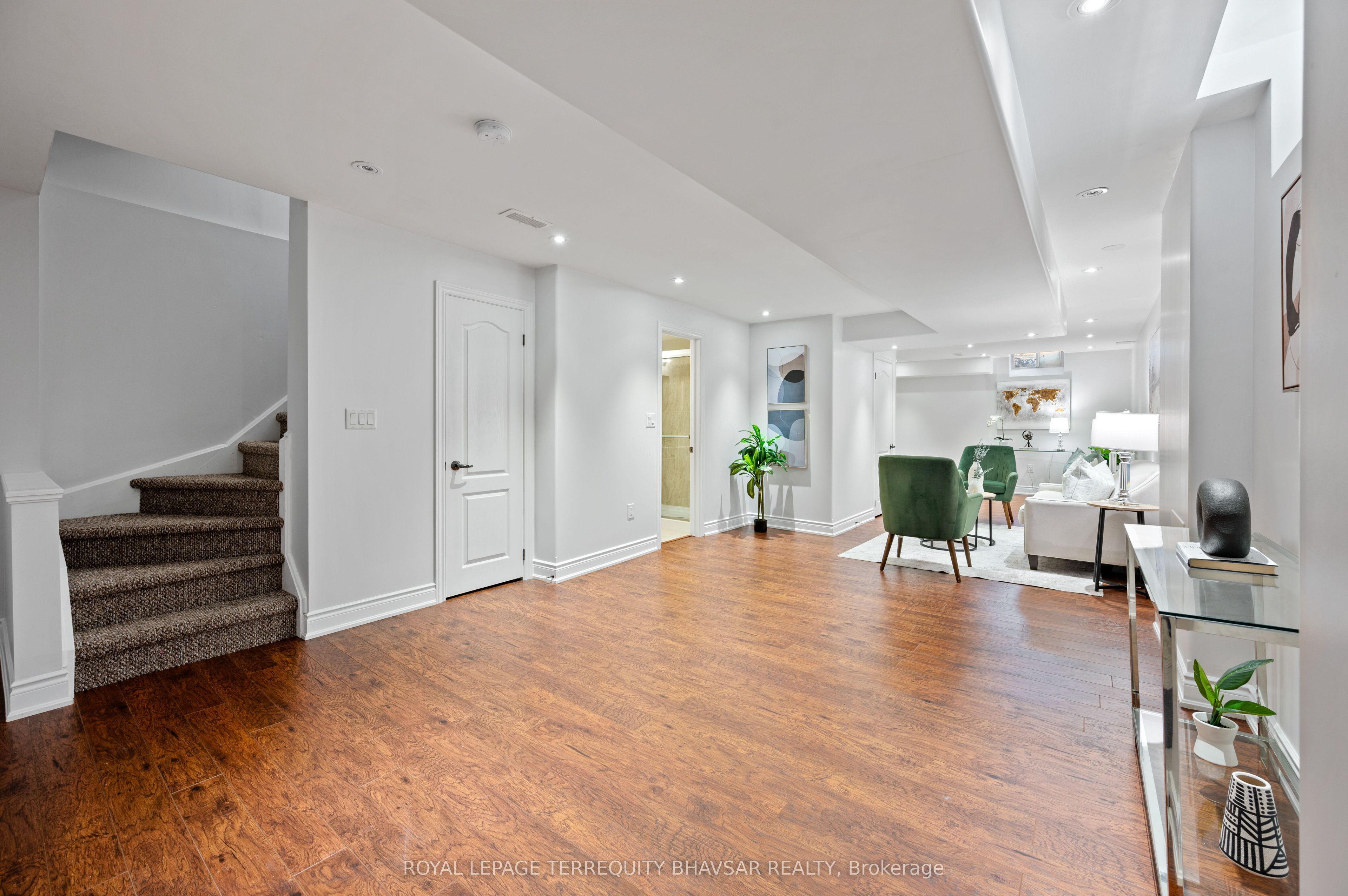 MLS #W12384011 image #39